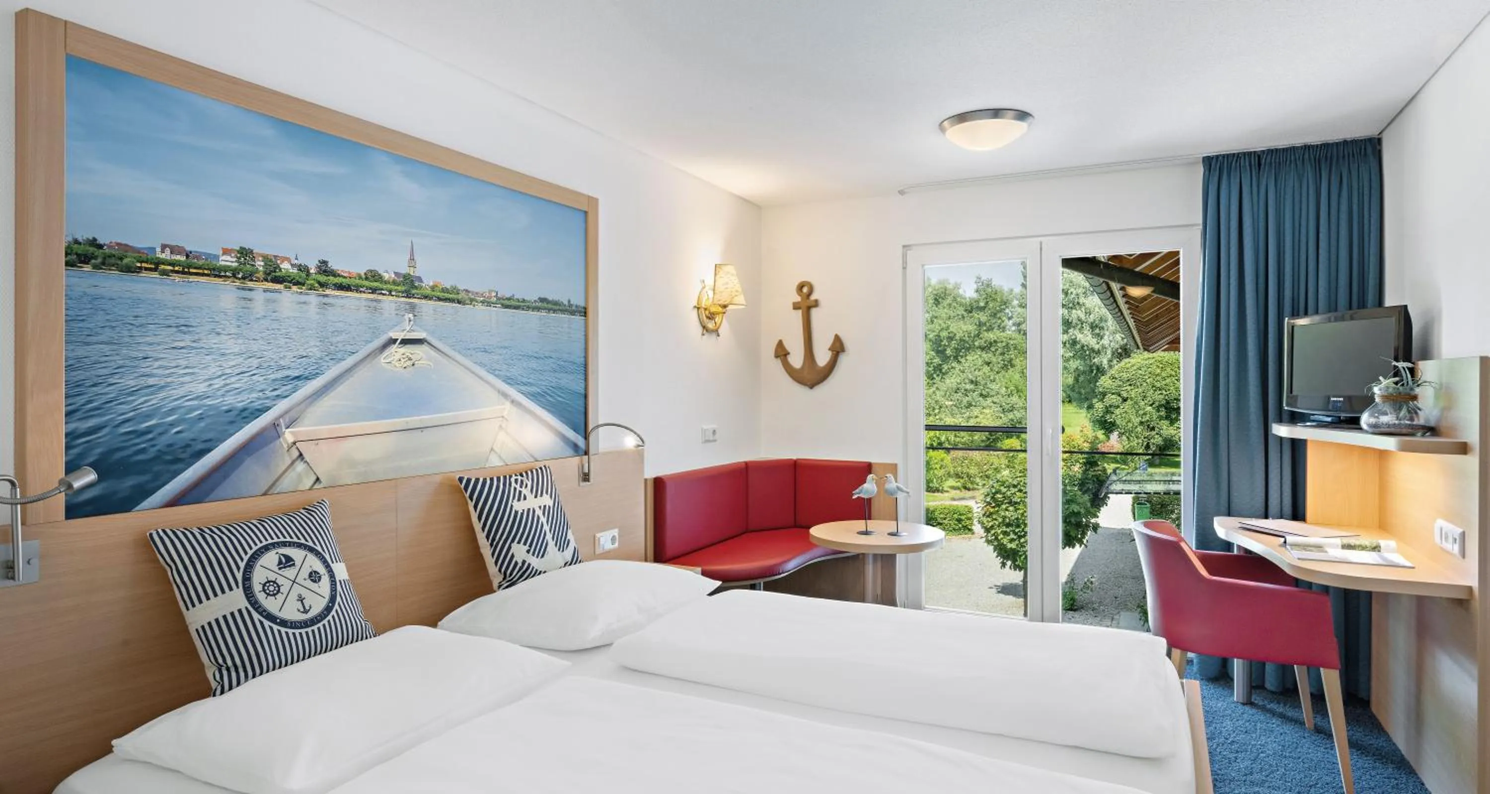 Photo of the whole room, Bed in Gasthaus Schiff