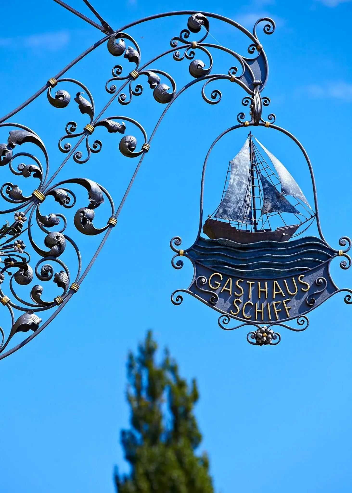 Logo/Certificate/Sign in Gasthaus Schiff