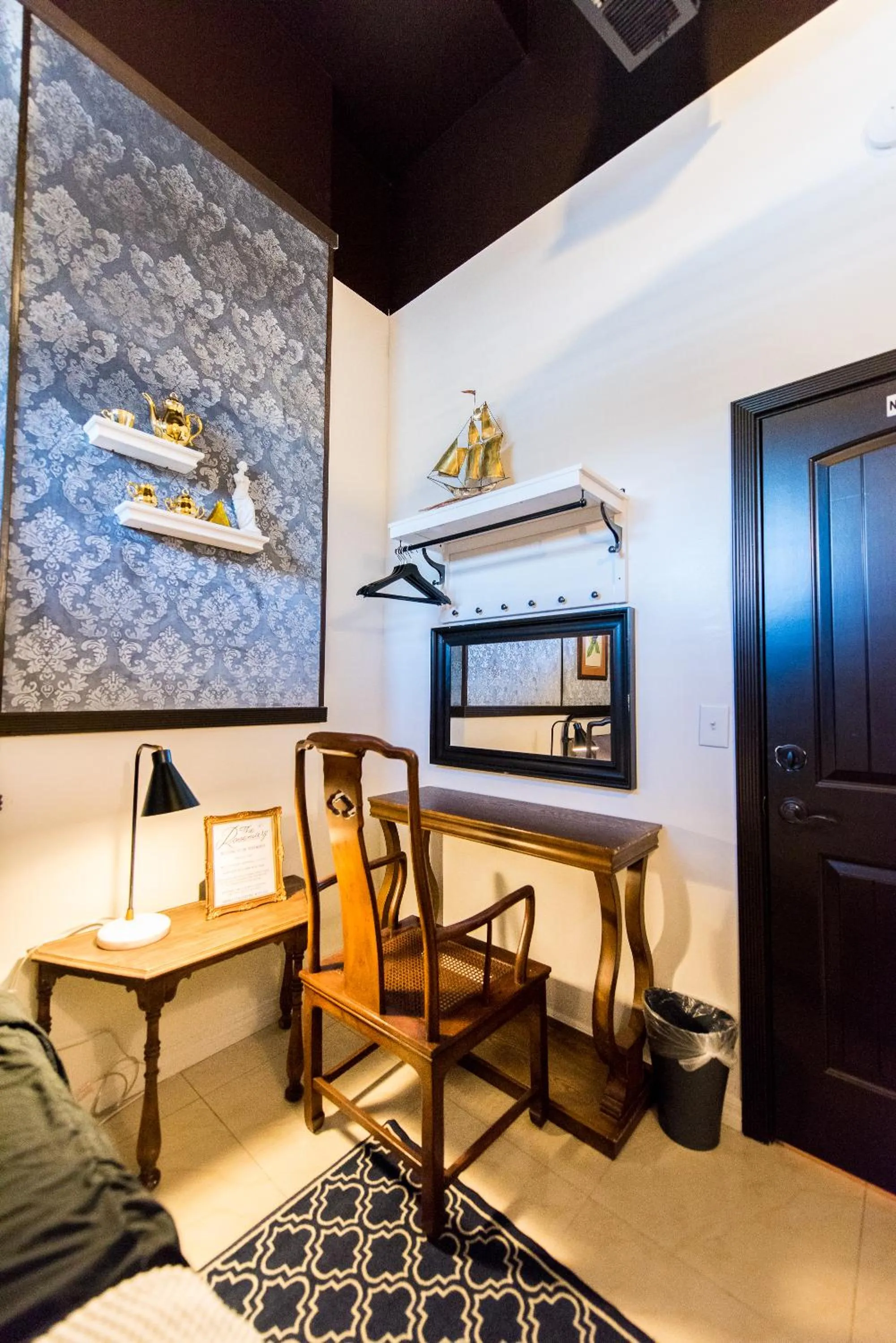 Decorative detail, Bed in The Rosemary