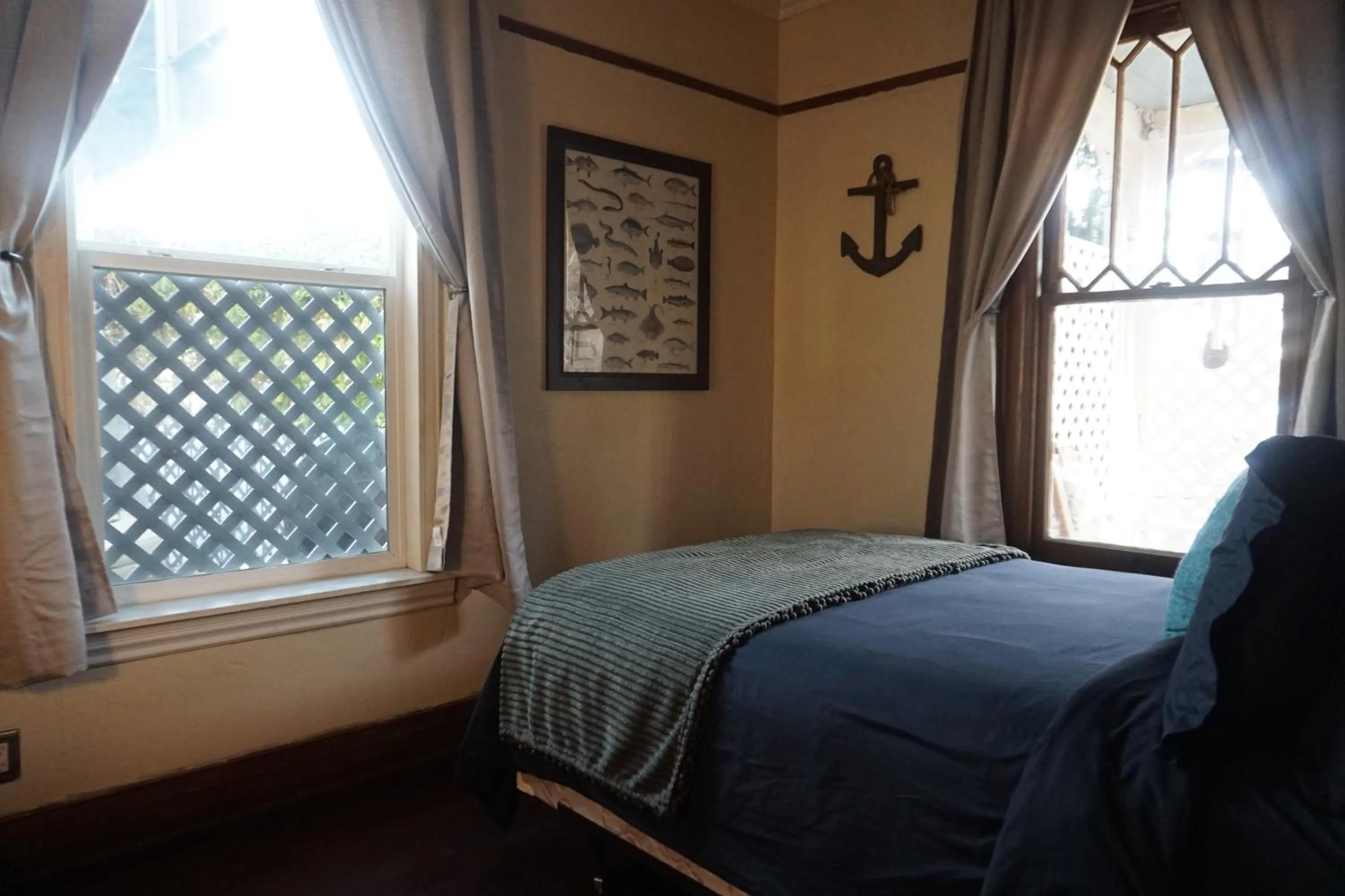 Bedroom, Bed in The Rosemary