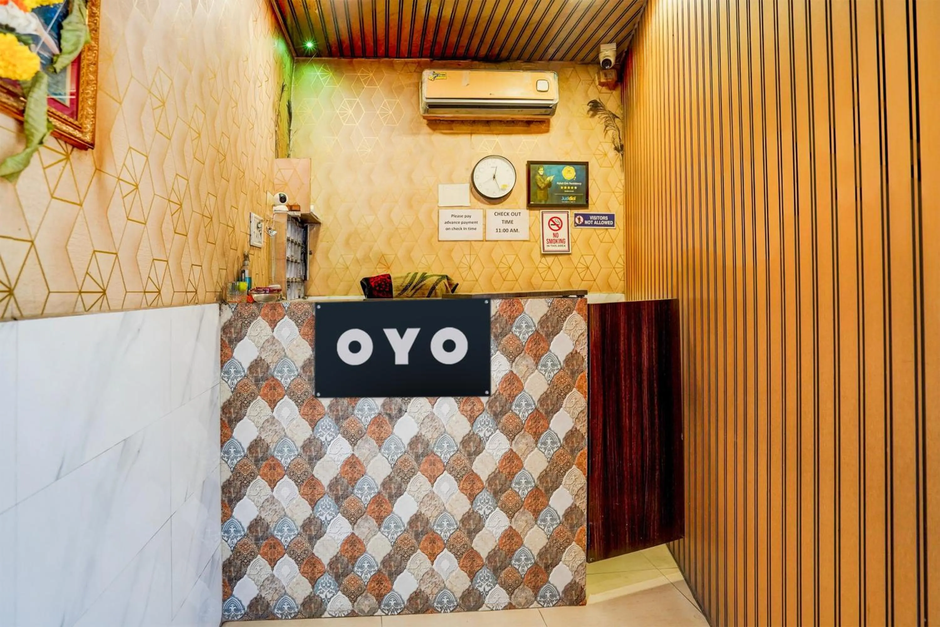 Lobby or reception in Hotel O The Om Sai Residency