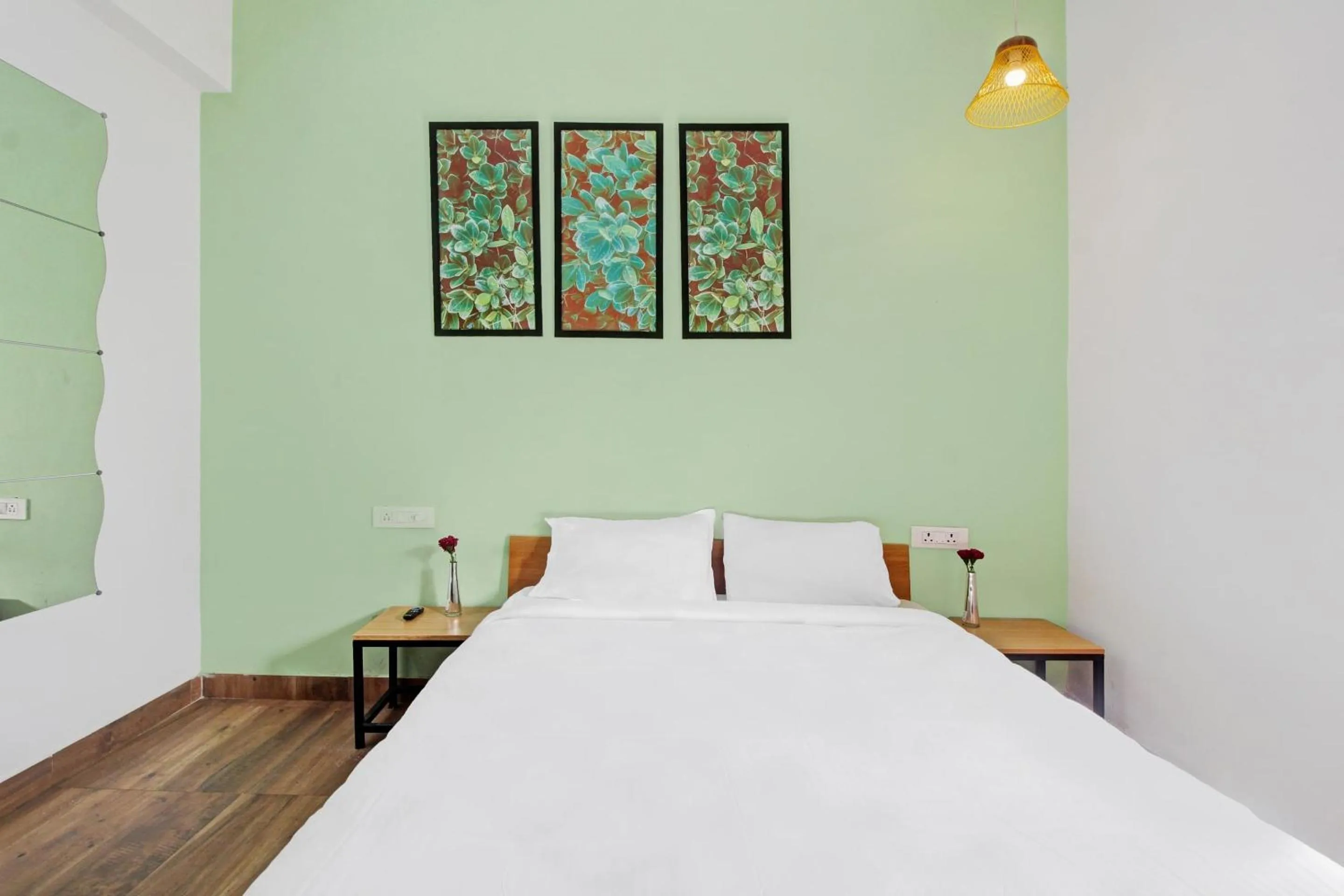 Bedroom in Collection O Shining Suites Near Erragadda Metro Station