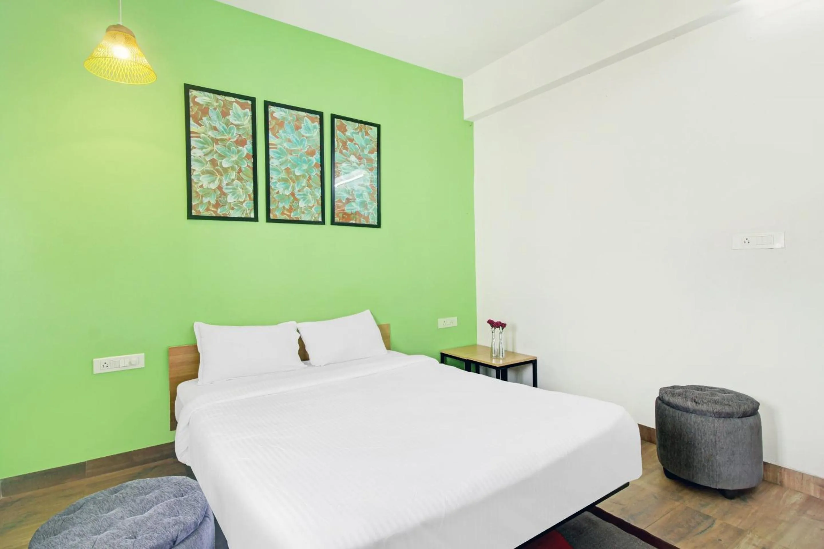 Bedroom in Collection O Shining Suites Near Erragadda Metro Station