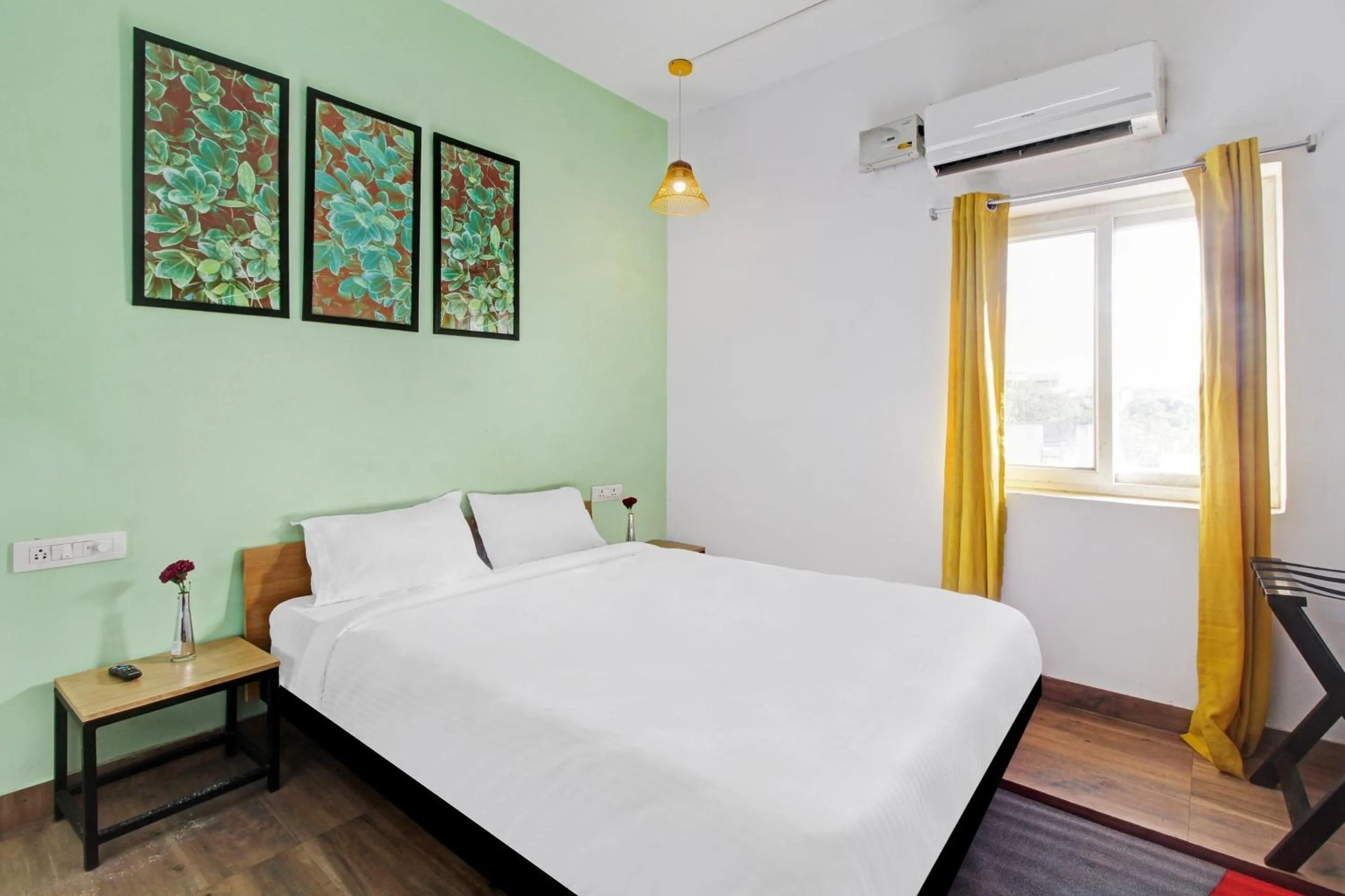 Bedroom in Collection O Shining Suites Near Erragadda Metro Station