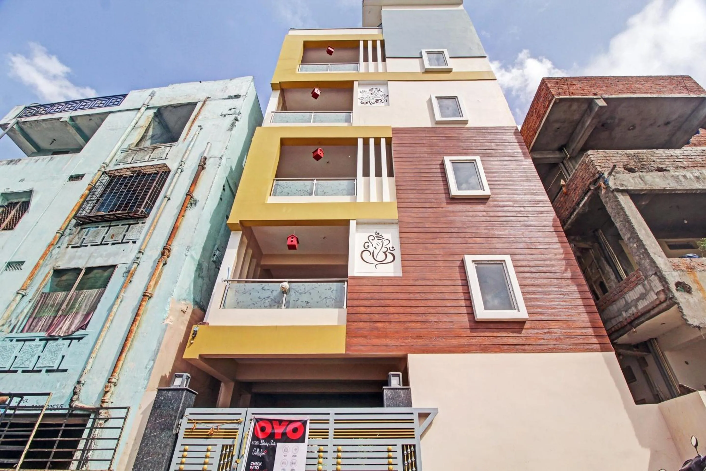 Facade/entrance in Collection O Shining Suites Near Erragadda Metro Station