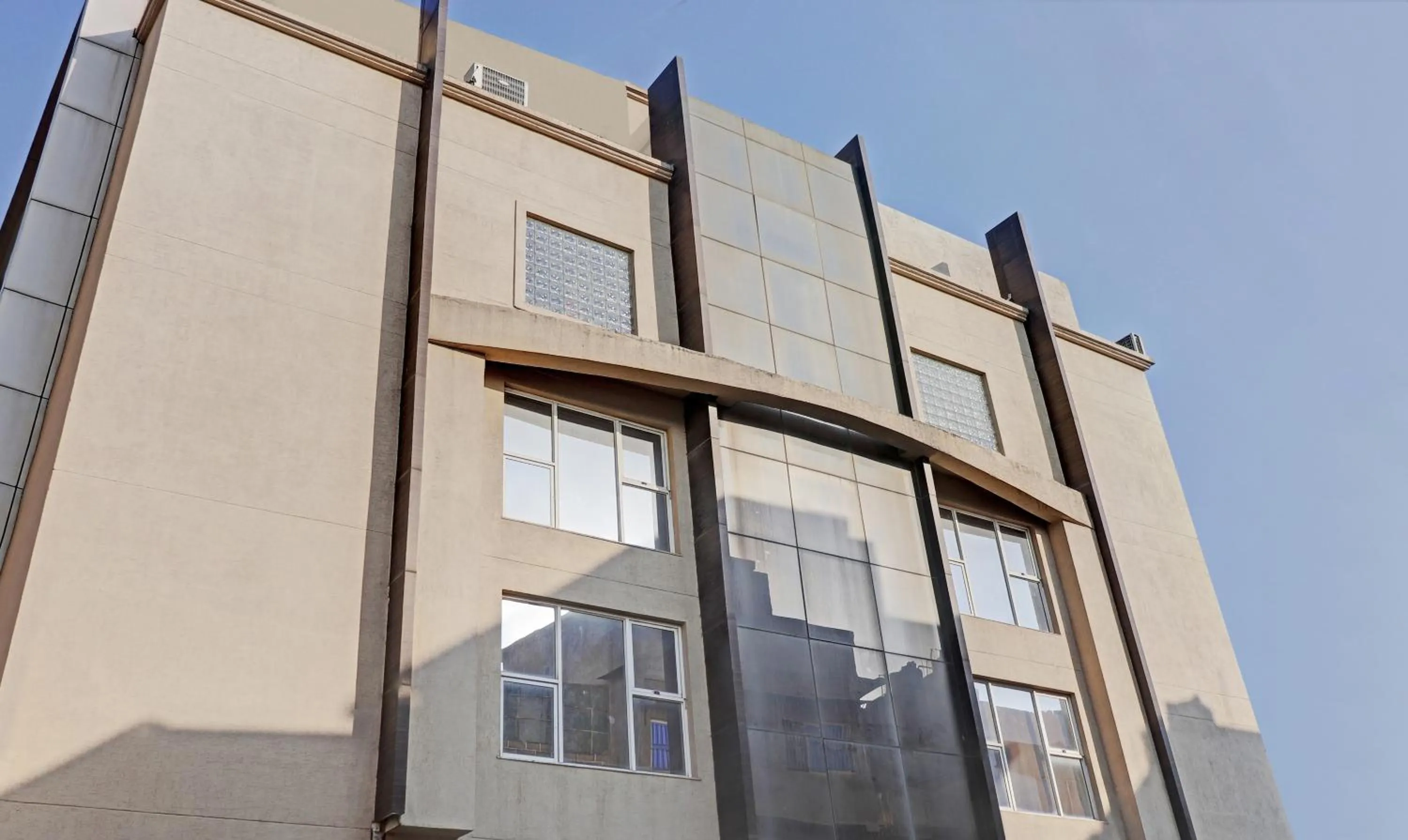 Property building in Treebo Elite City Upper Bazar