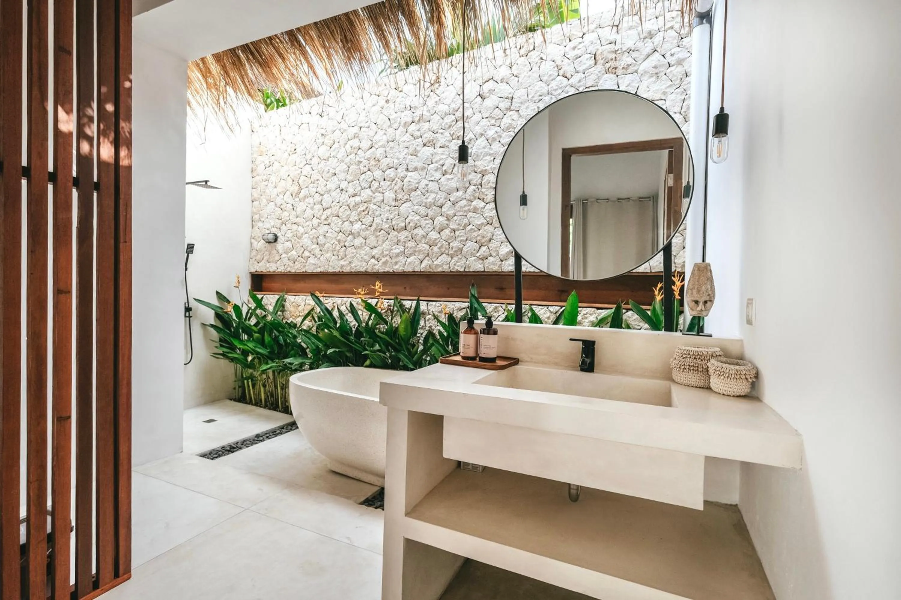 Bathroom in MODJO Villas Bingin