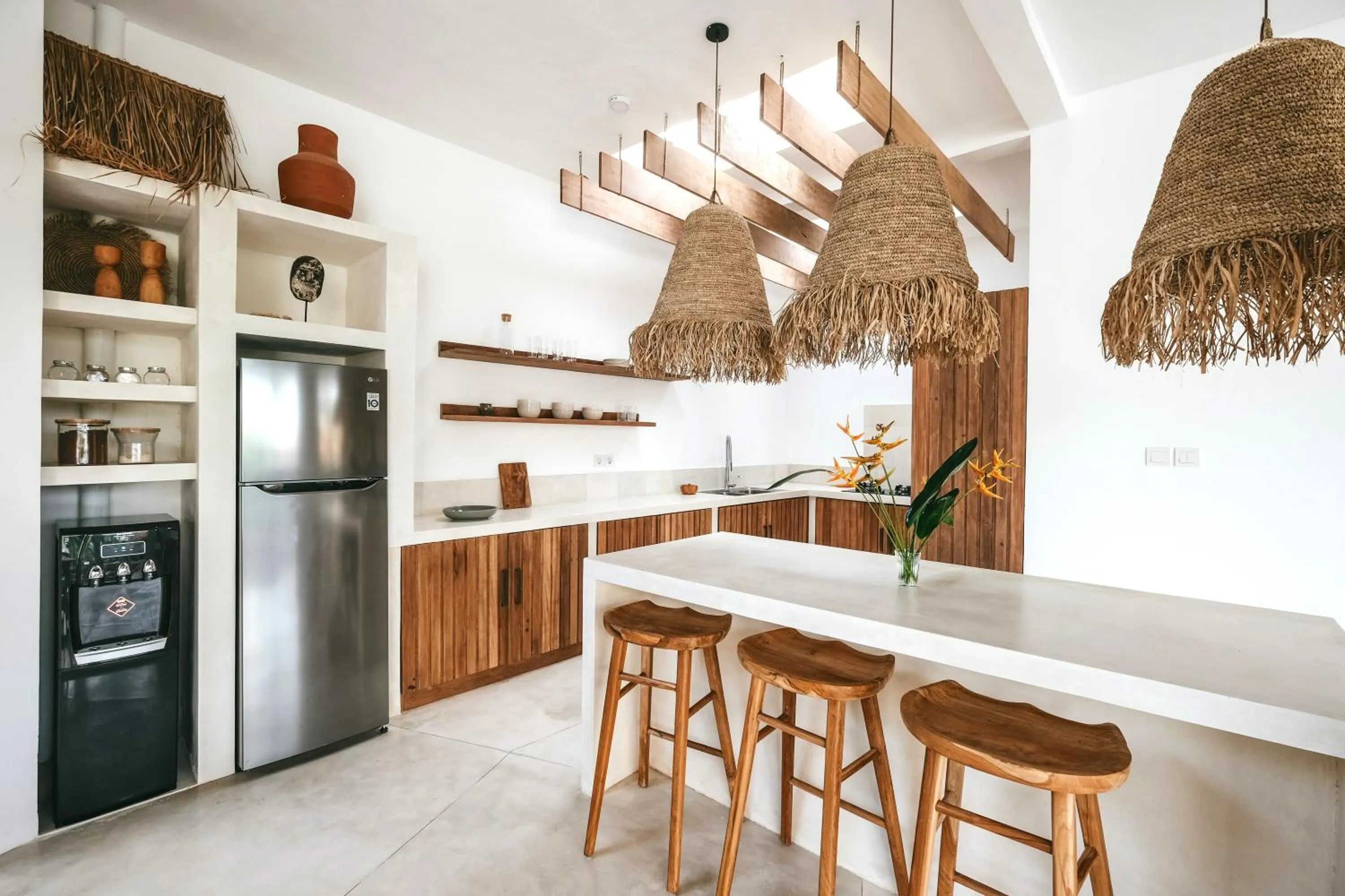 Kitchen or kitchenette in MODJO Villas Bingin