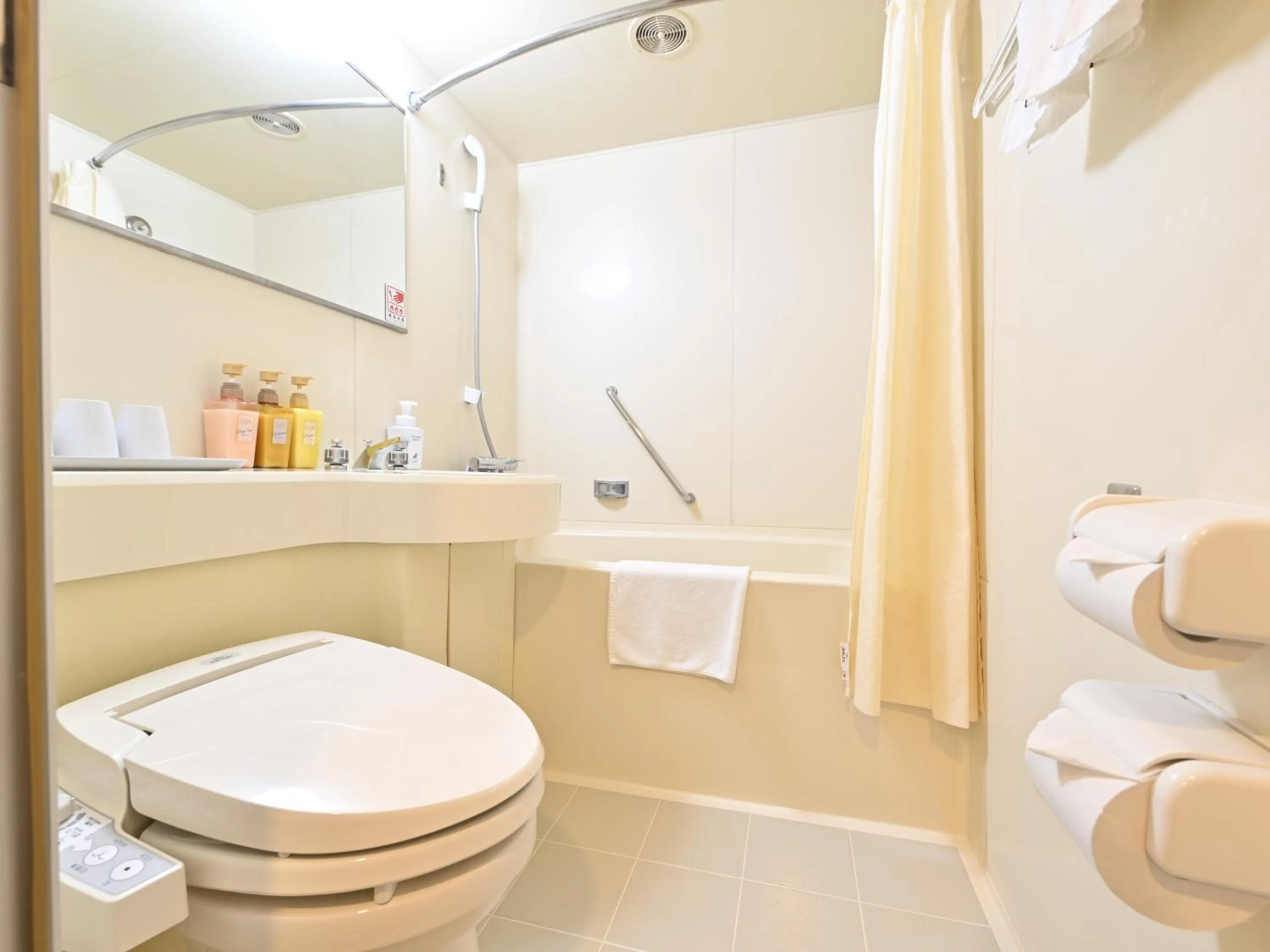 Shower in Hotel Abest Sapporo