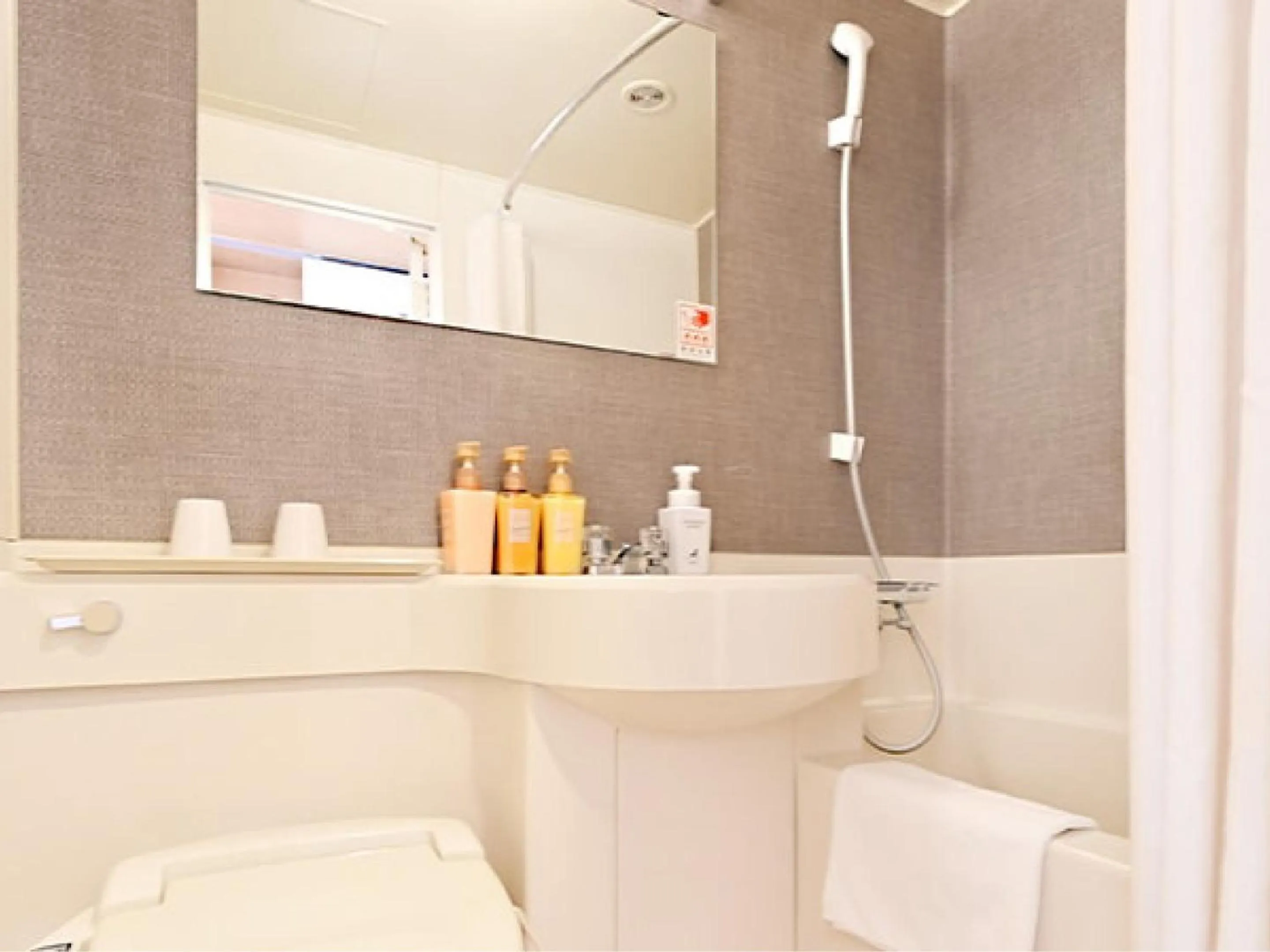 Bed in Hotel Abest Sapporo