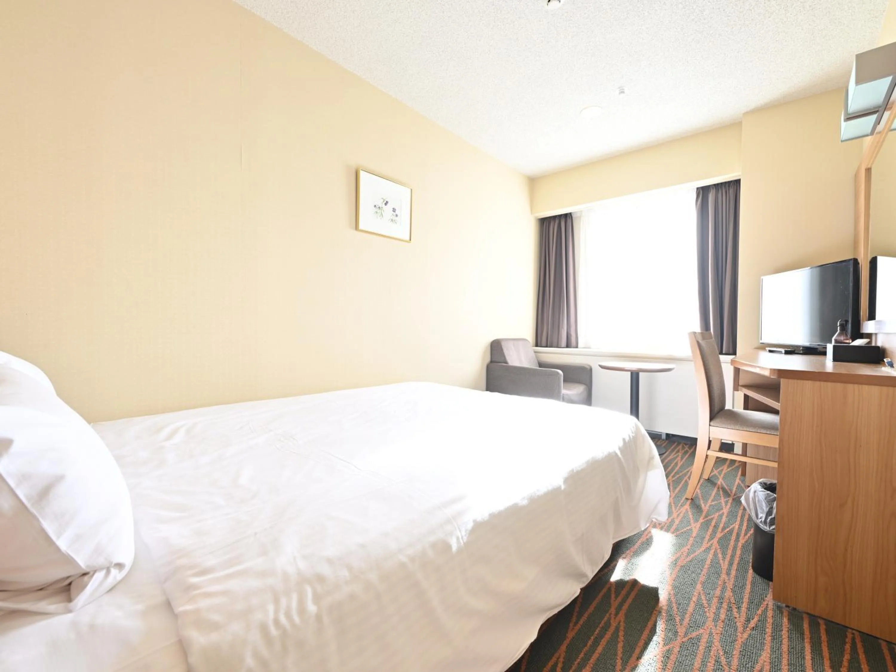 Bed in Hotel Abest Sapporo