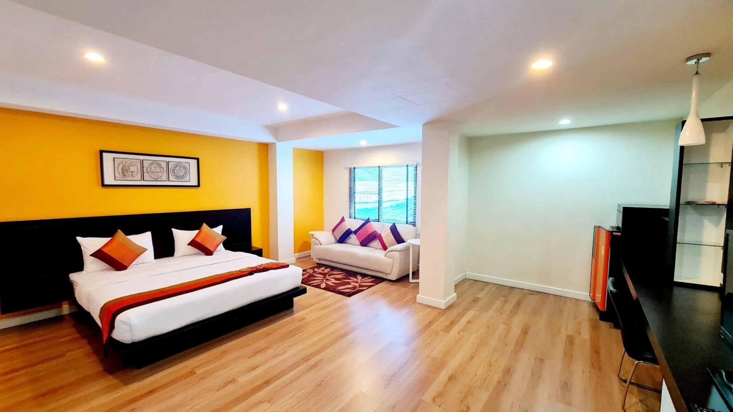 Bedroom, Bed in TP House at town