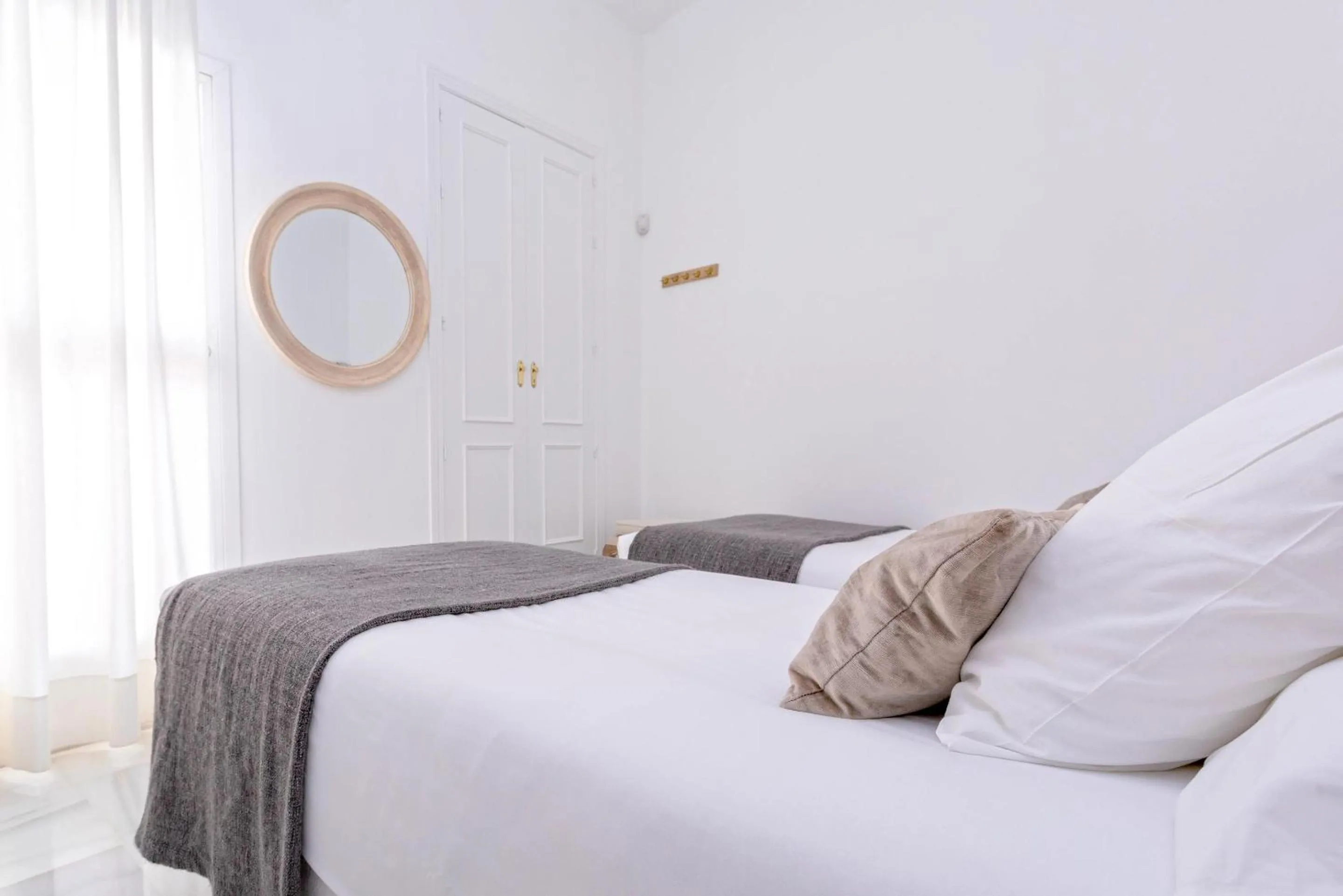Bed in Genteel Home Salvador Terrace