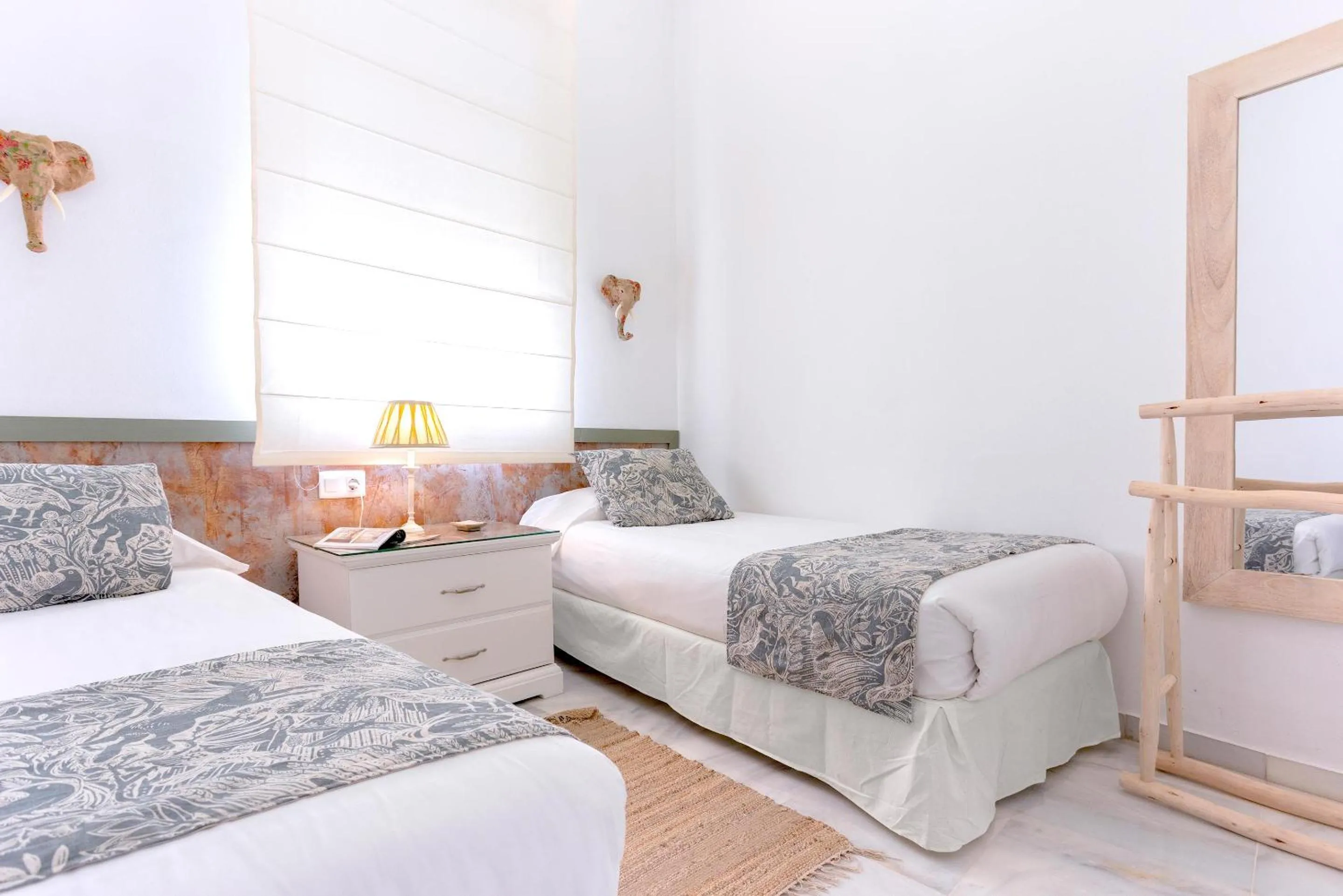 Bed in Genteel Home Salvador Terrace