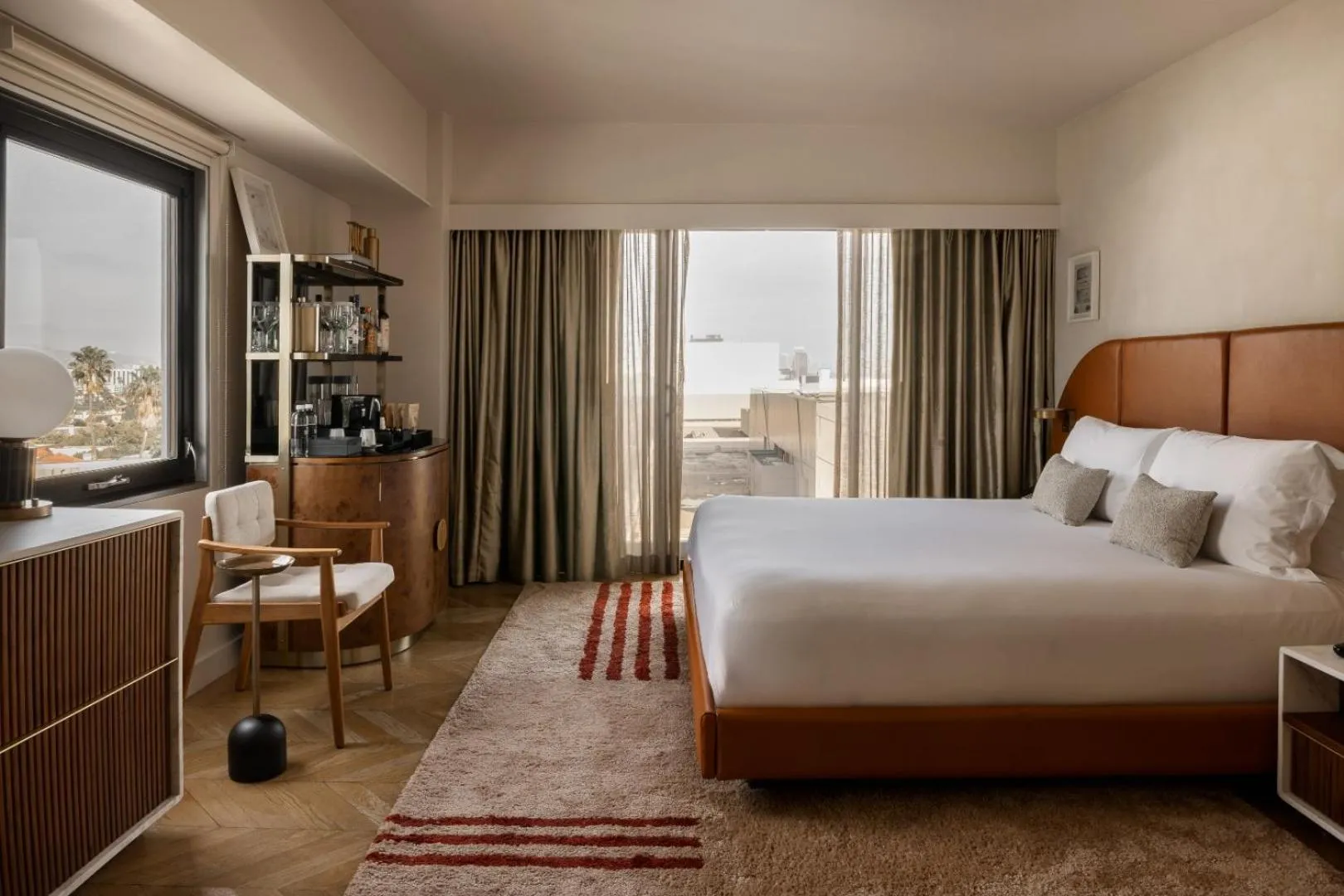 Bedroom, Bed in SIXTY Beverly Hills