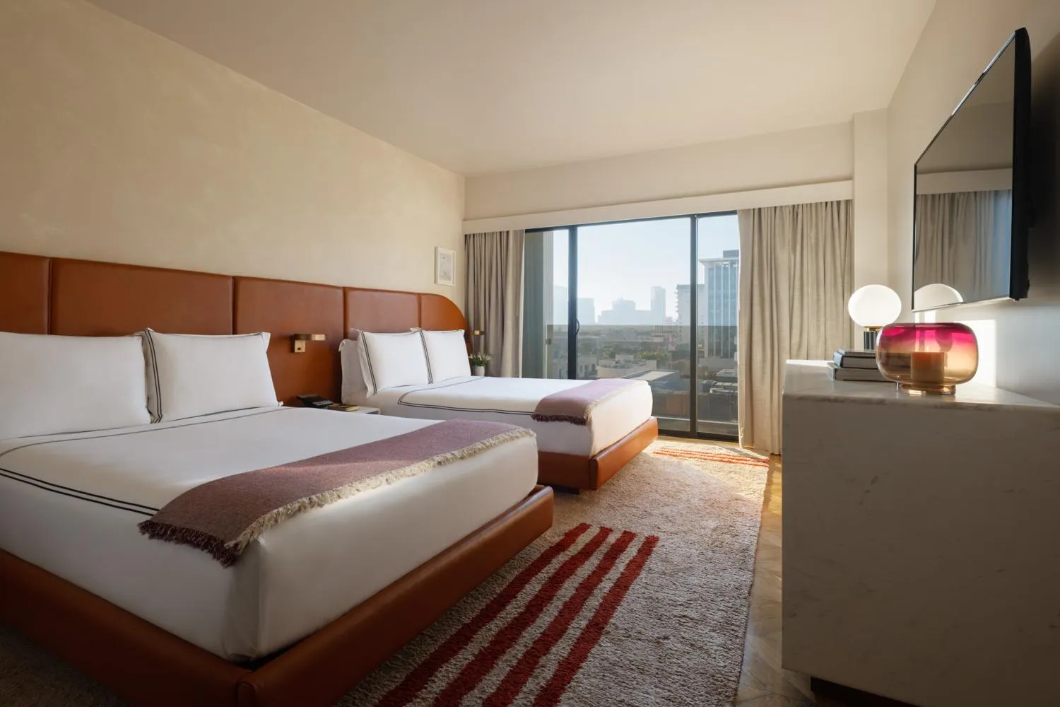 Bedroom, Bed in SIXTY Beverly Hills