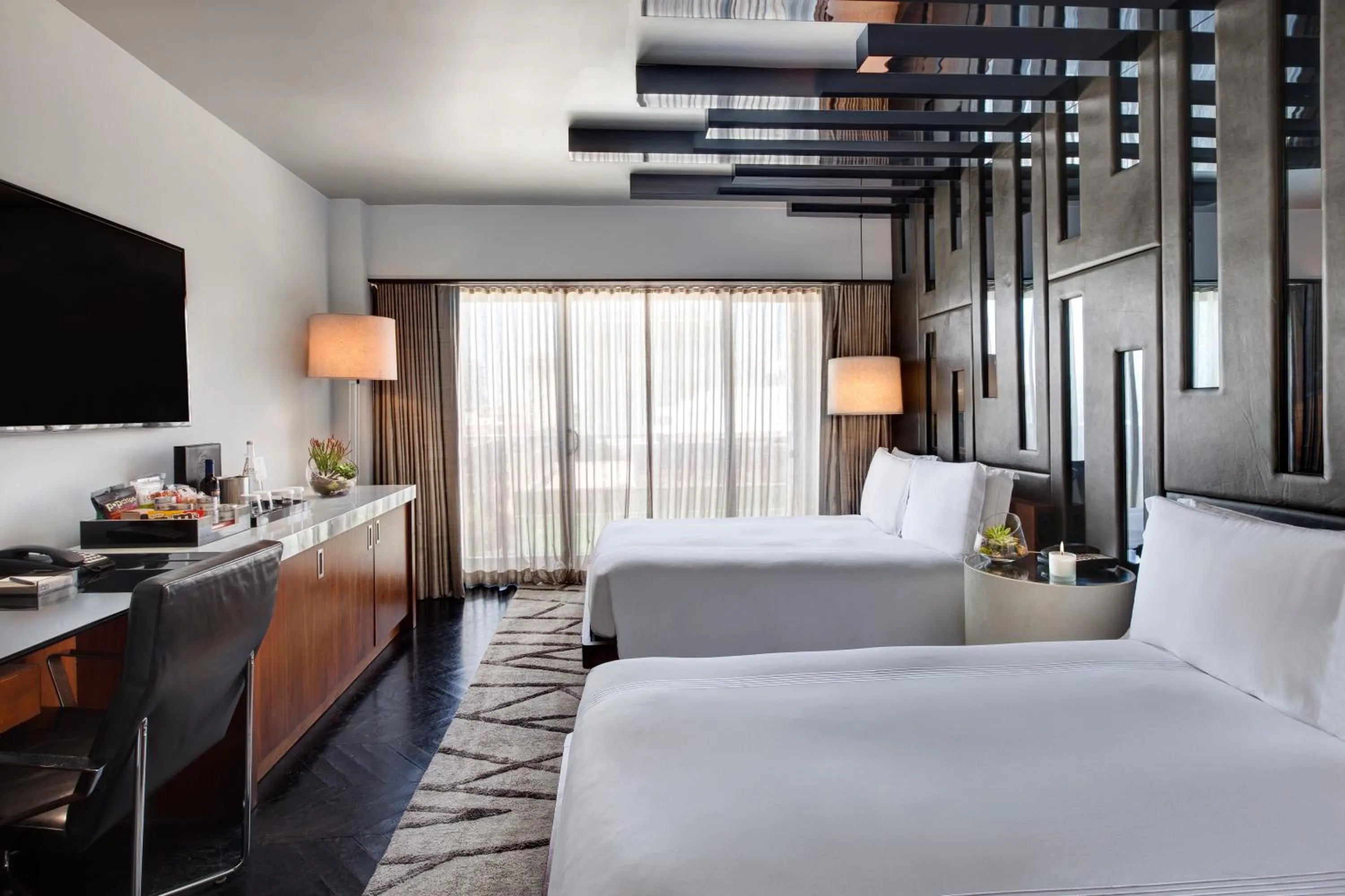 Bedroom, Bed in SIXTY Beverly Hills