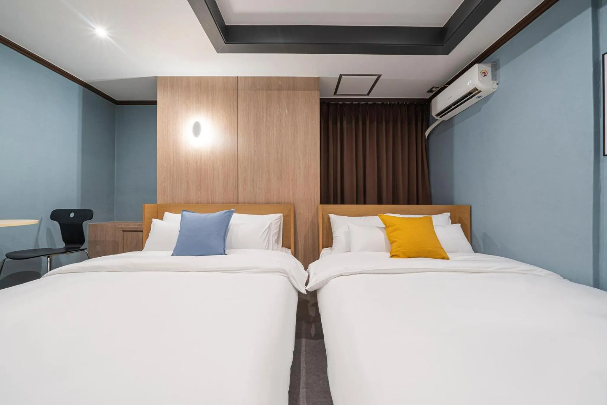 Bed in Shourin Hotel Daejeon by Aank