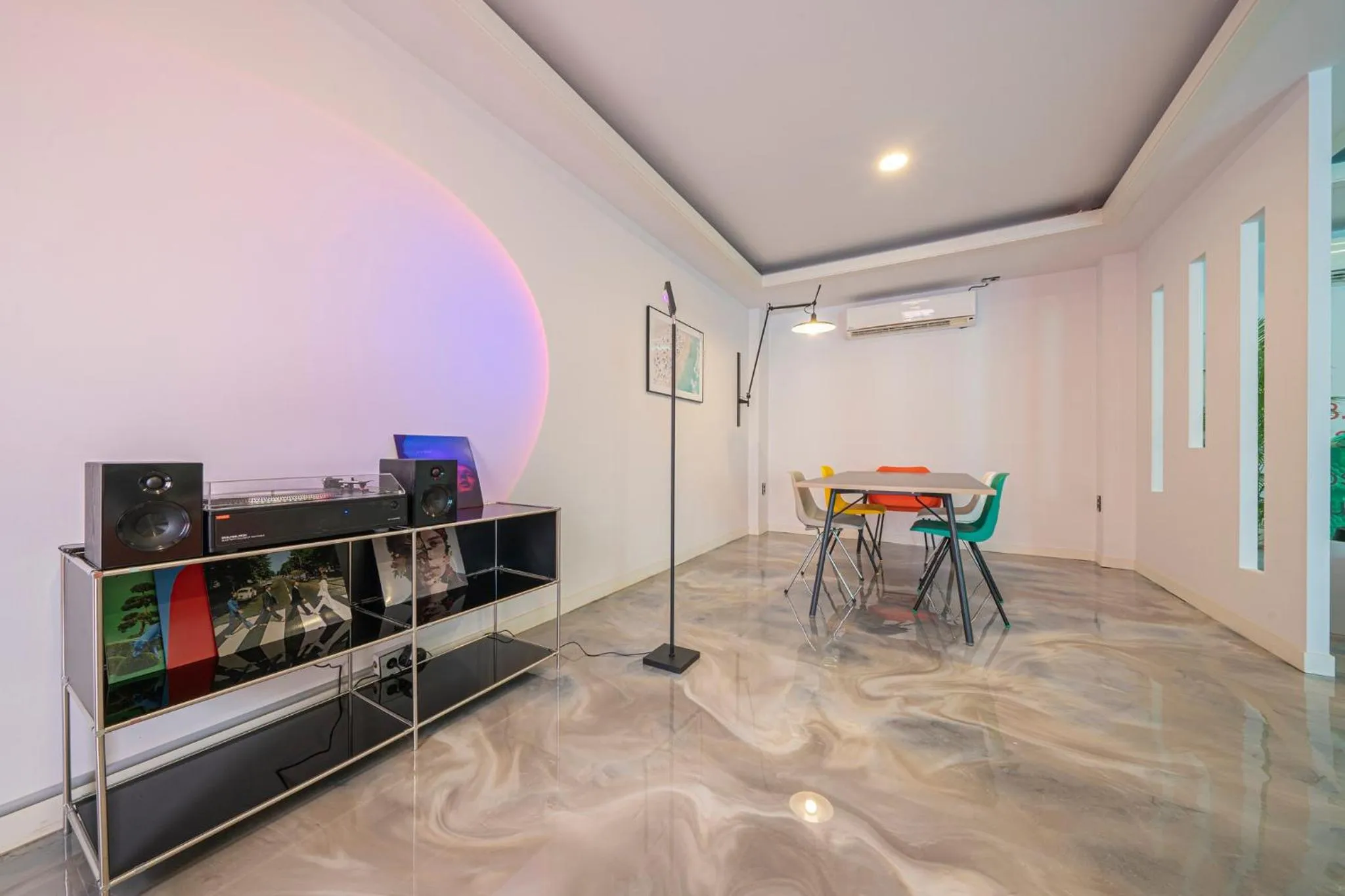 Shourin Hotel Daejeon by Aank