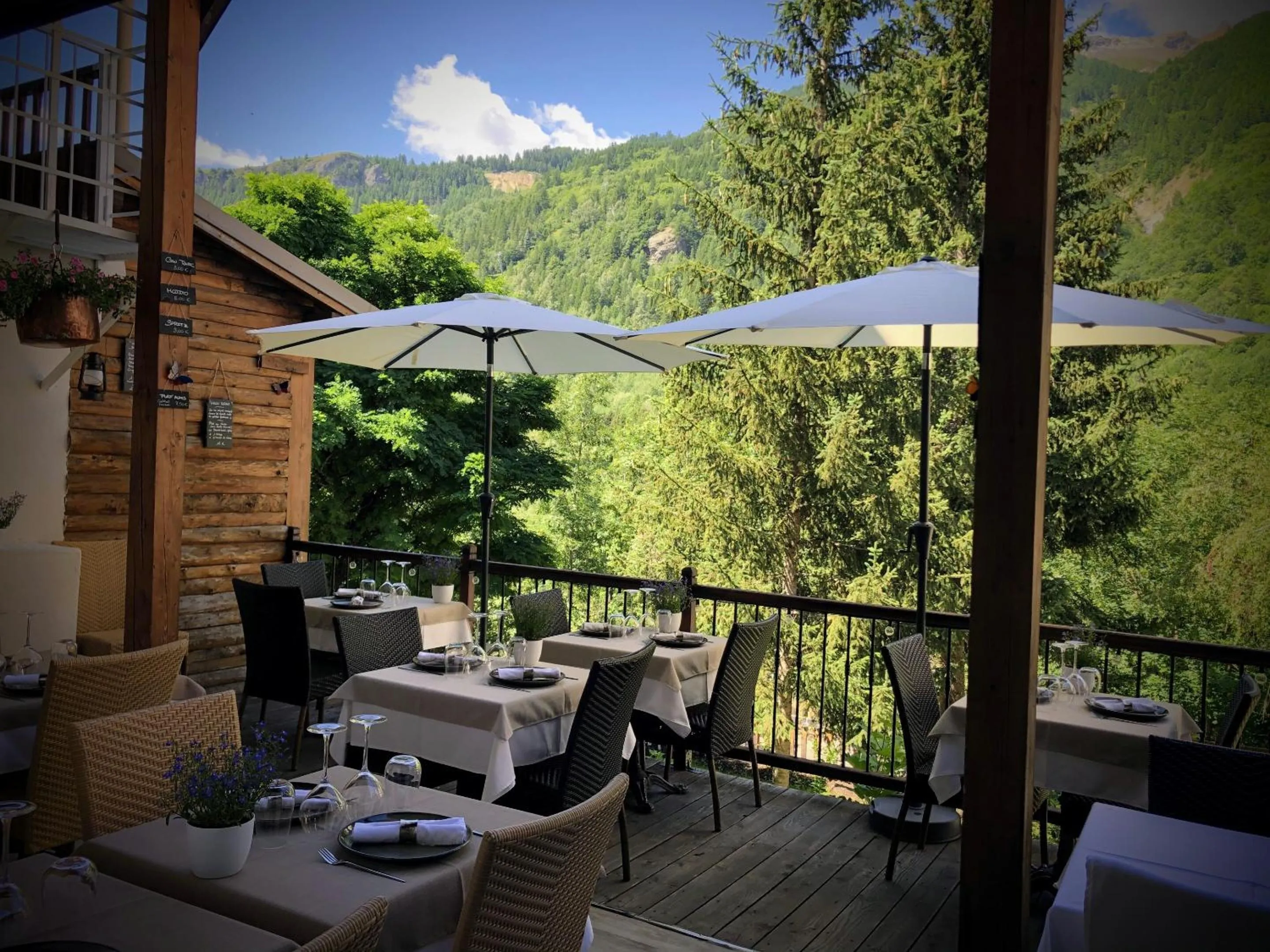 Patio in Auberge Saint Antoine