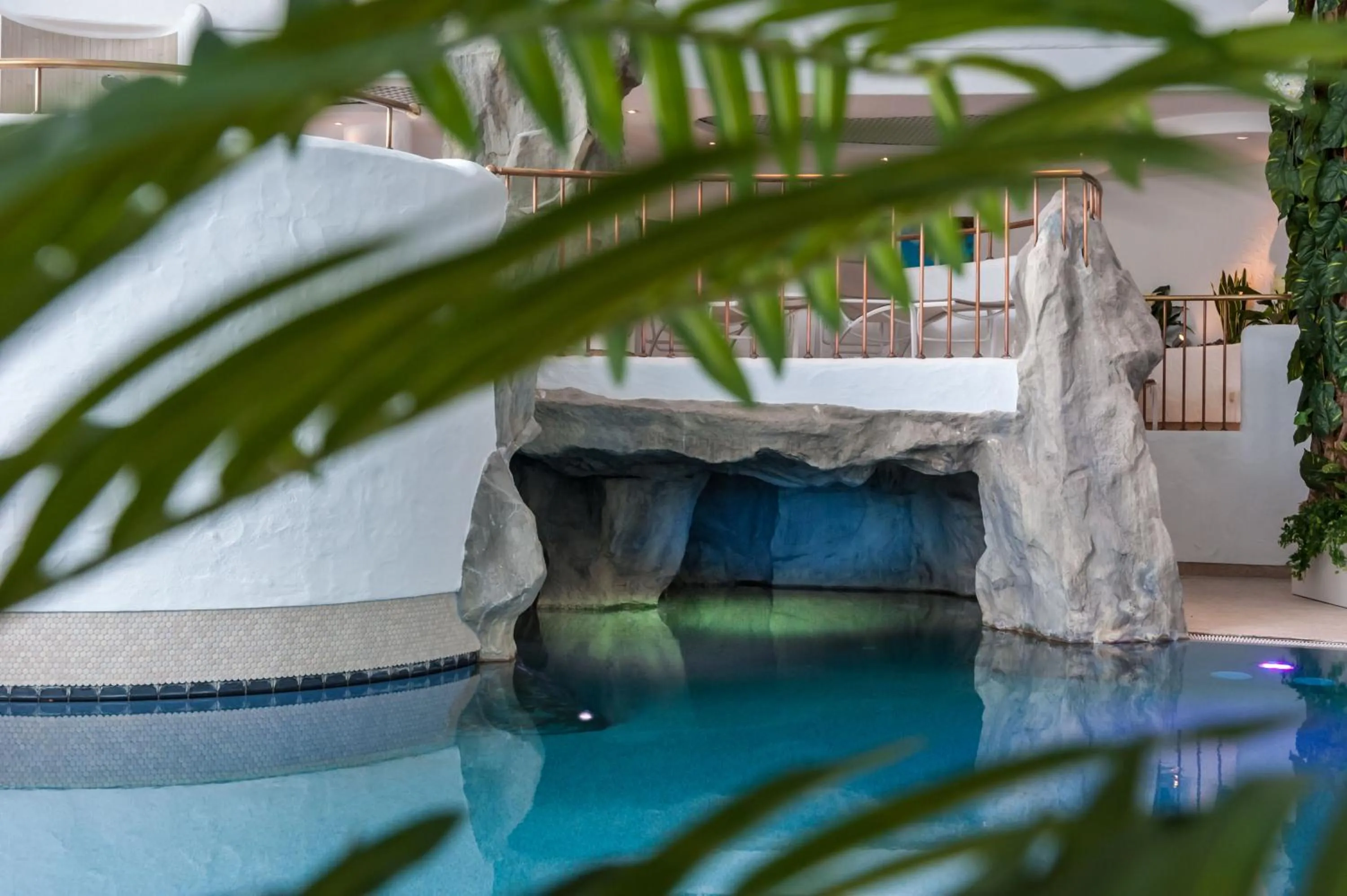 Swimming pool in Hotel Frankenland