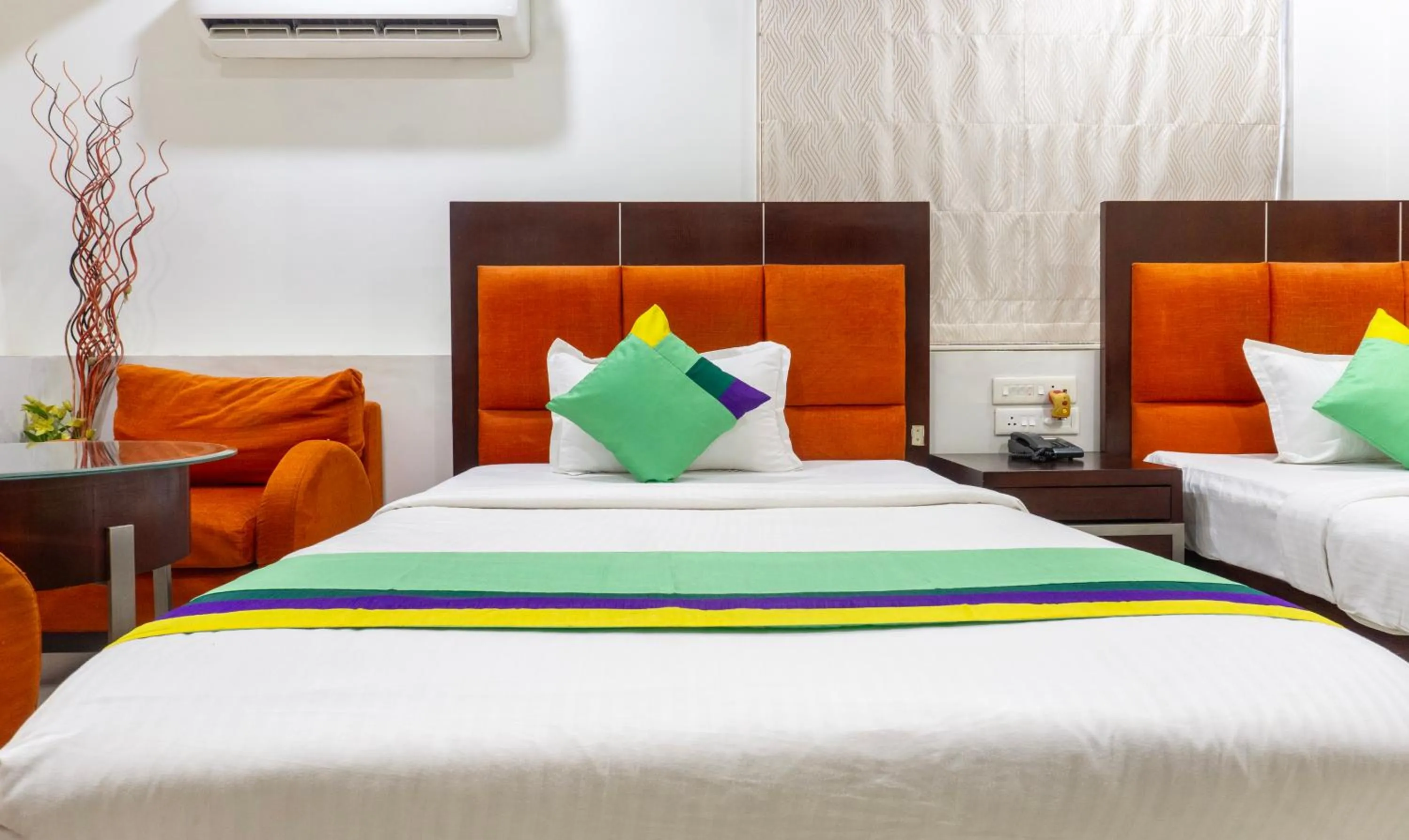 Bed in Treebo Bhairavee, Baner