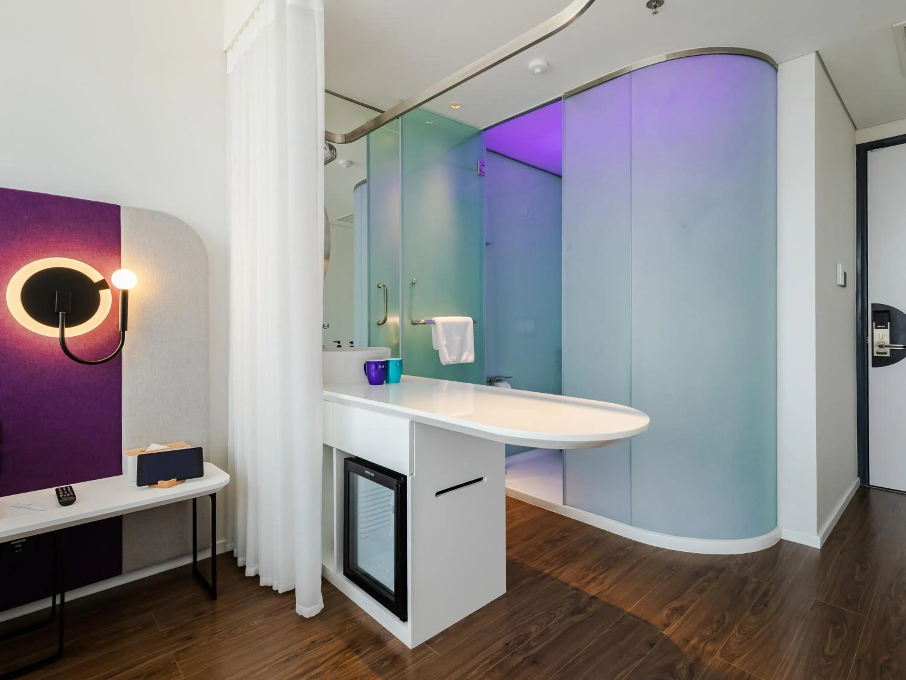 Bathroom in SOJO Hotel Ga Hanoi