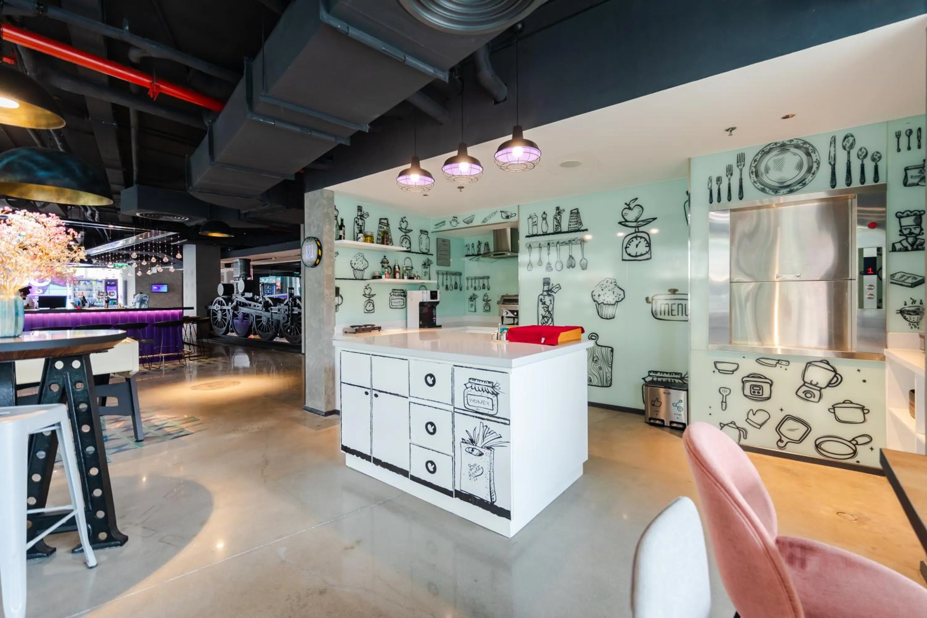 Kitchen or kitchenette in SOJO Hotel Ga Hanoi