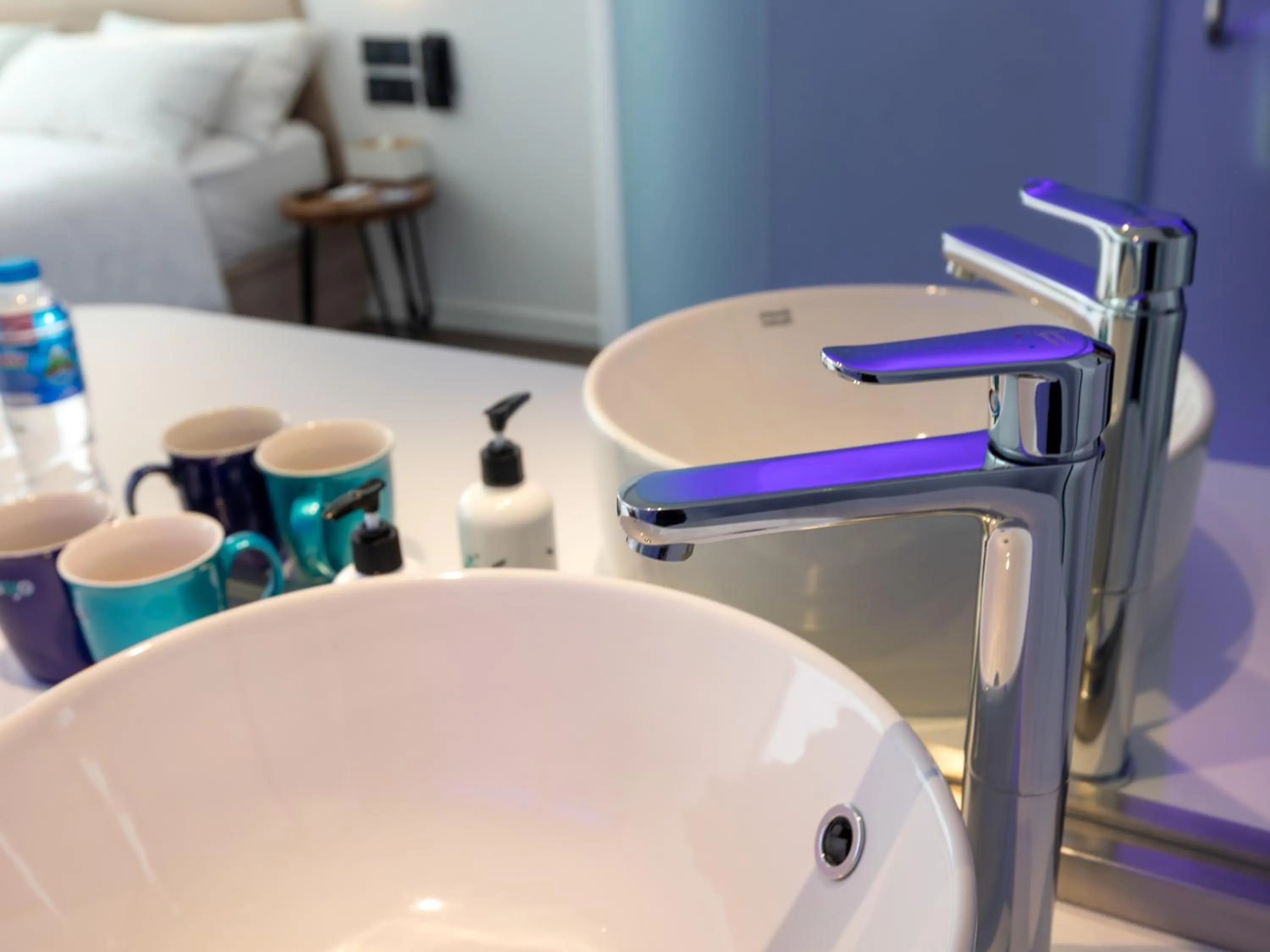 Bath in SOJO Hotel Ga Hanoi