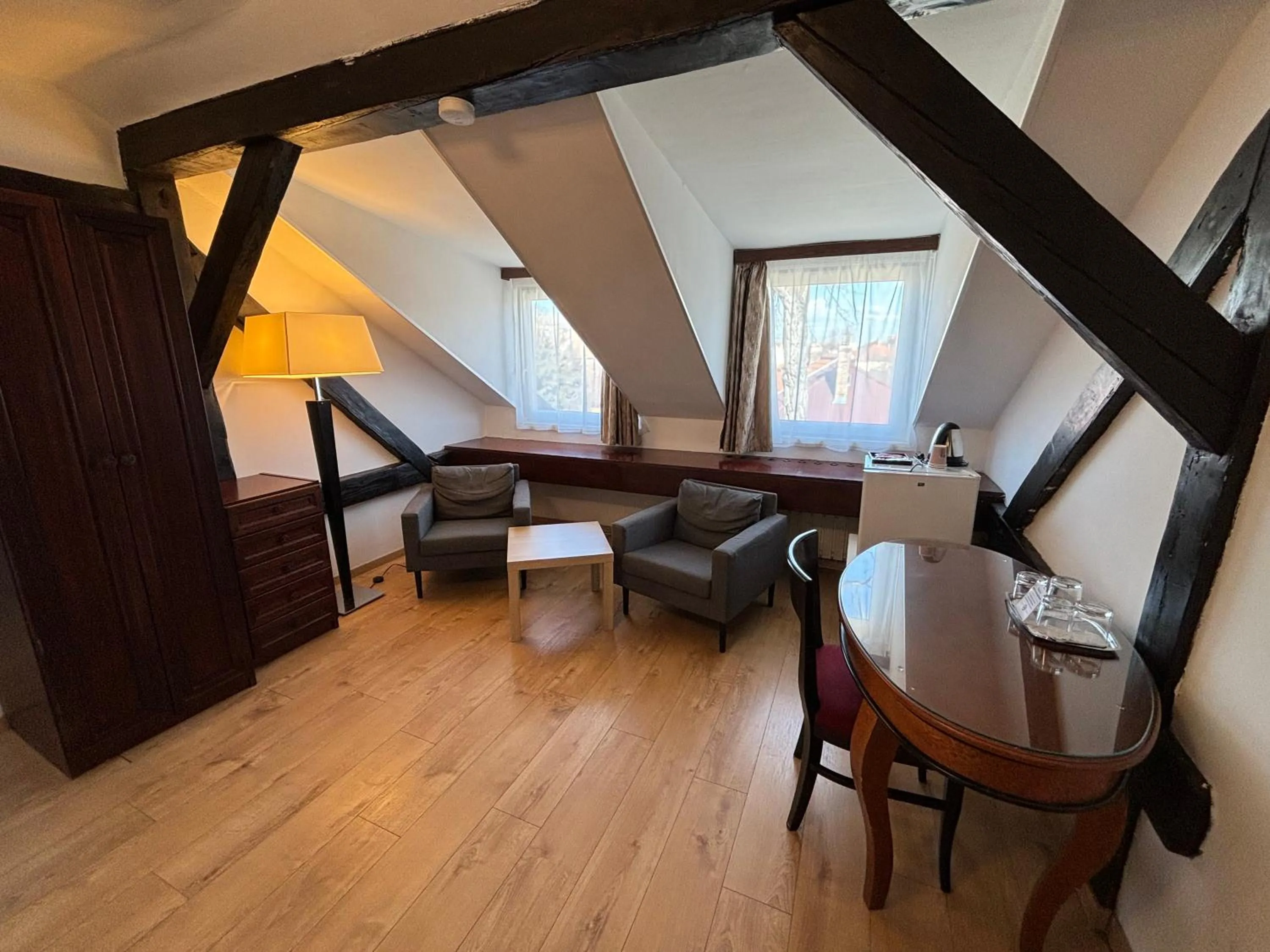 Living room in Hotel Gloria Budapest City Center