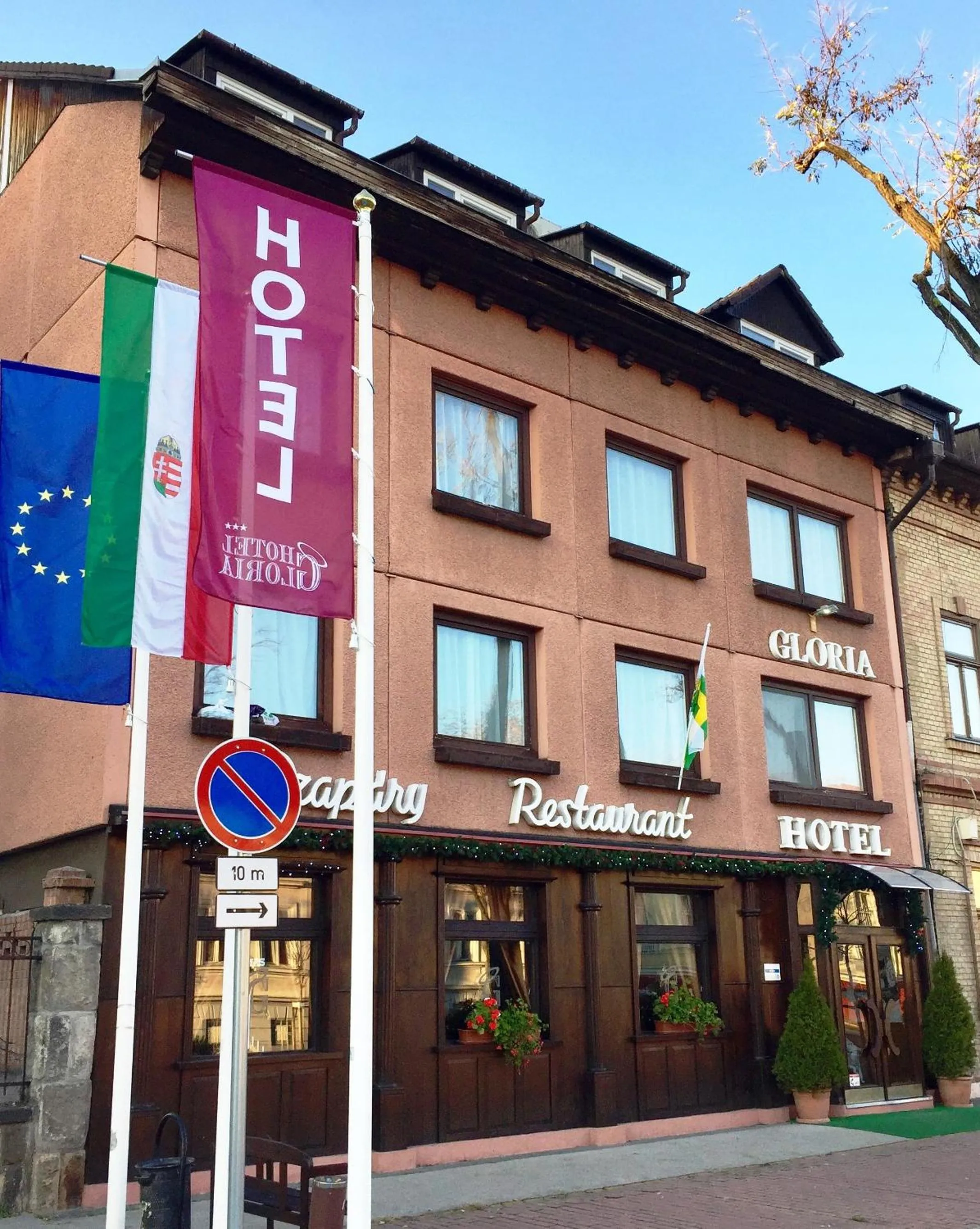 Property building in Hotel Gloria Budapest City Center