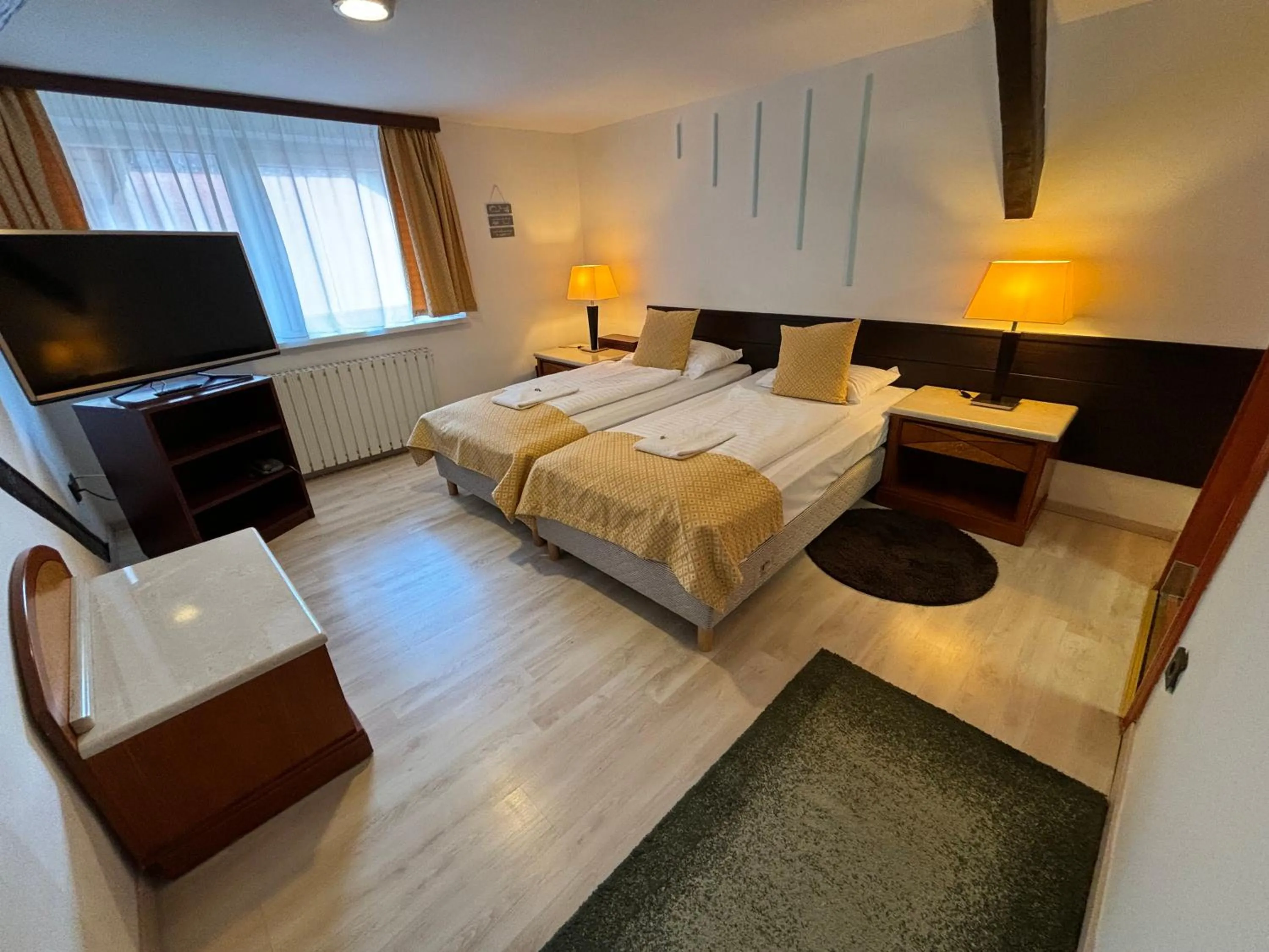 Bed in Hotel Gloria Budapest City Center