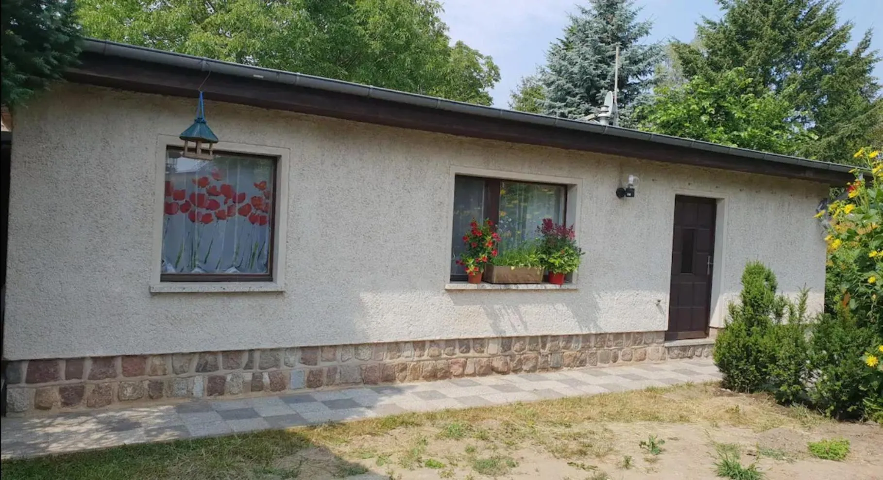 Property building in Haus im Grünen