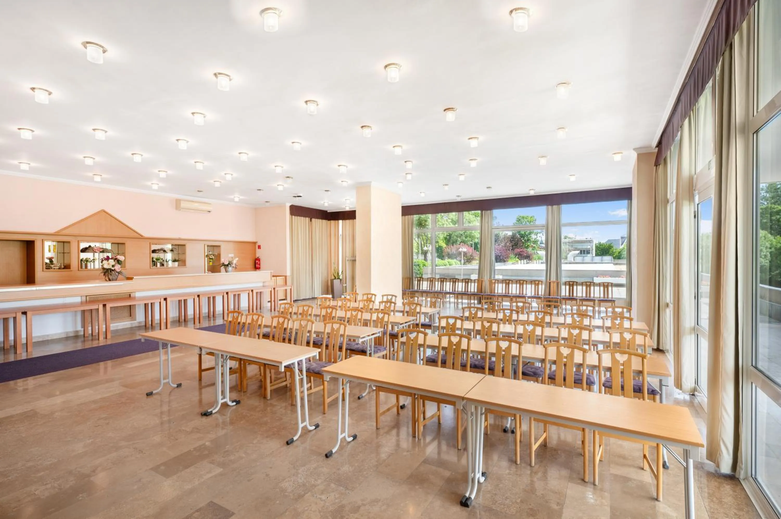 Banquet/Function facilities in Danubius Hotel Annabella