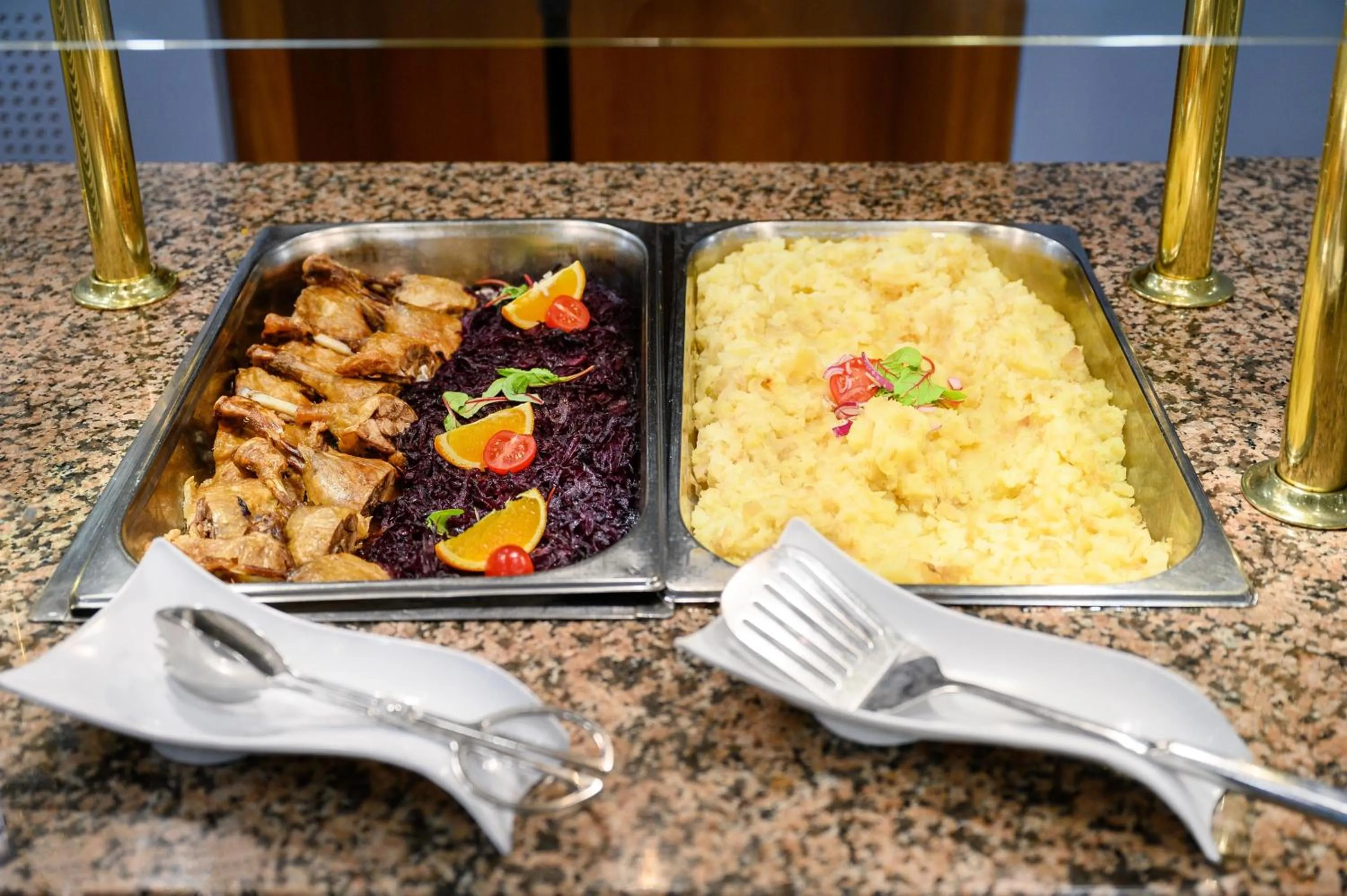 Food and drinks in Danubius Hotel Annabella