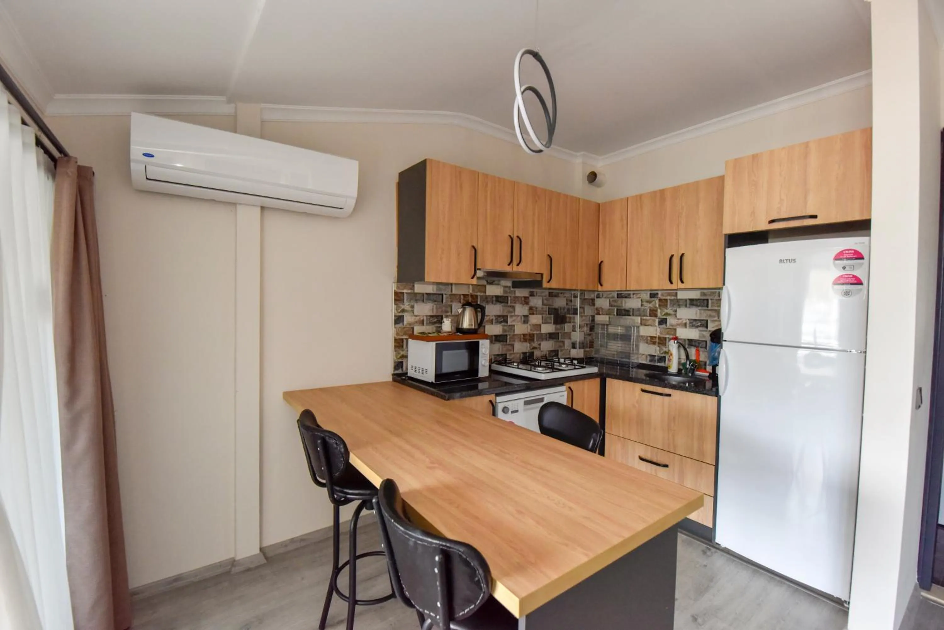 Dining area in Mykonut Boutique Suites