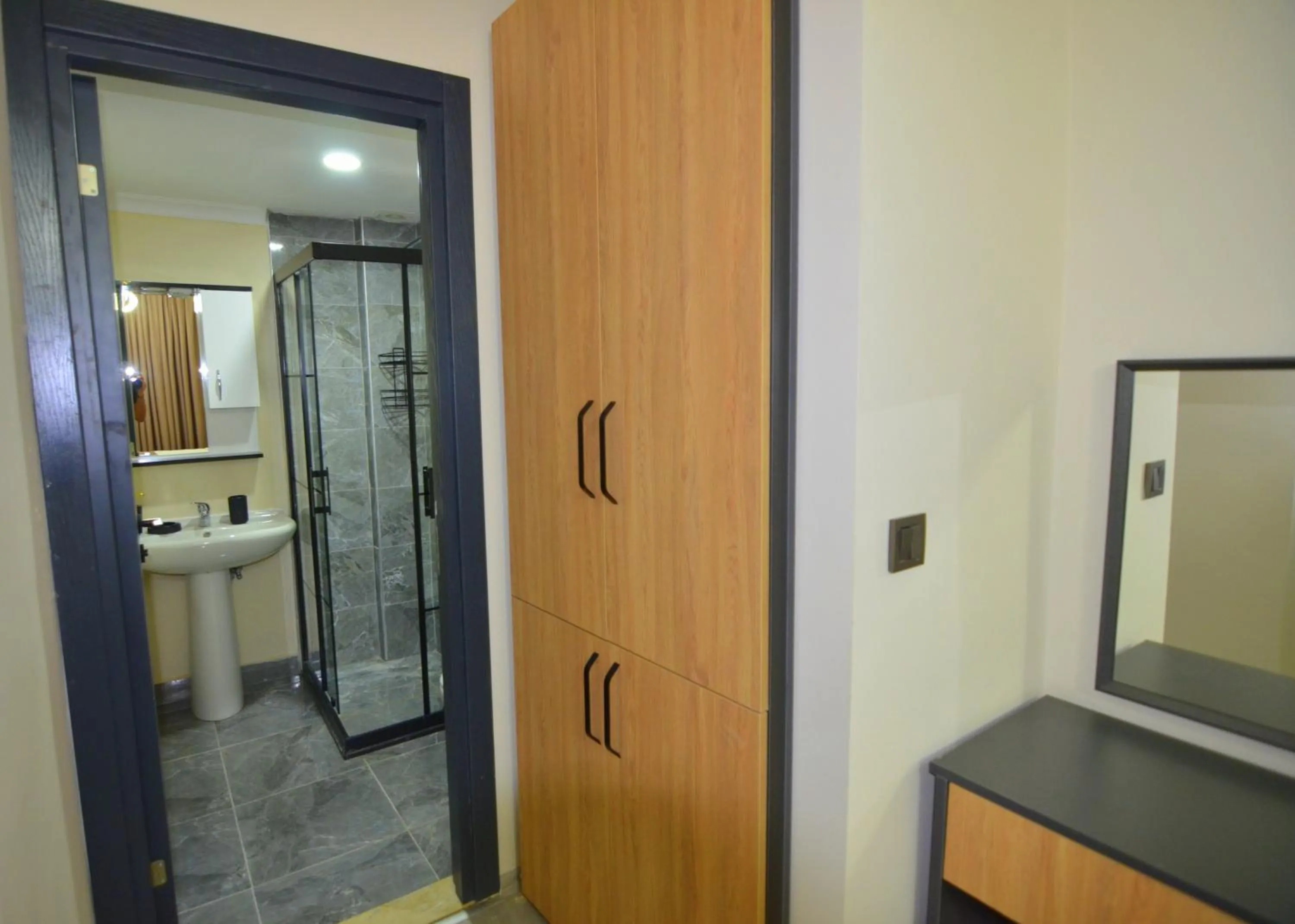 Shower in Mykonut Boutique Suites