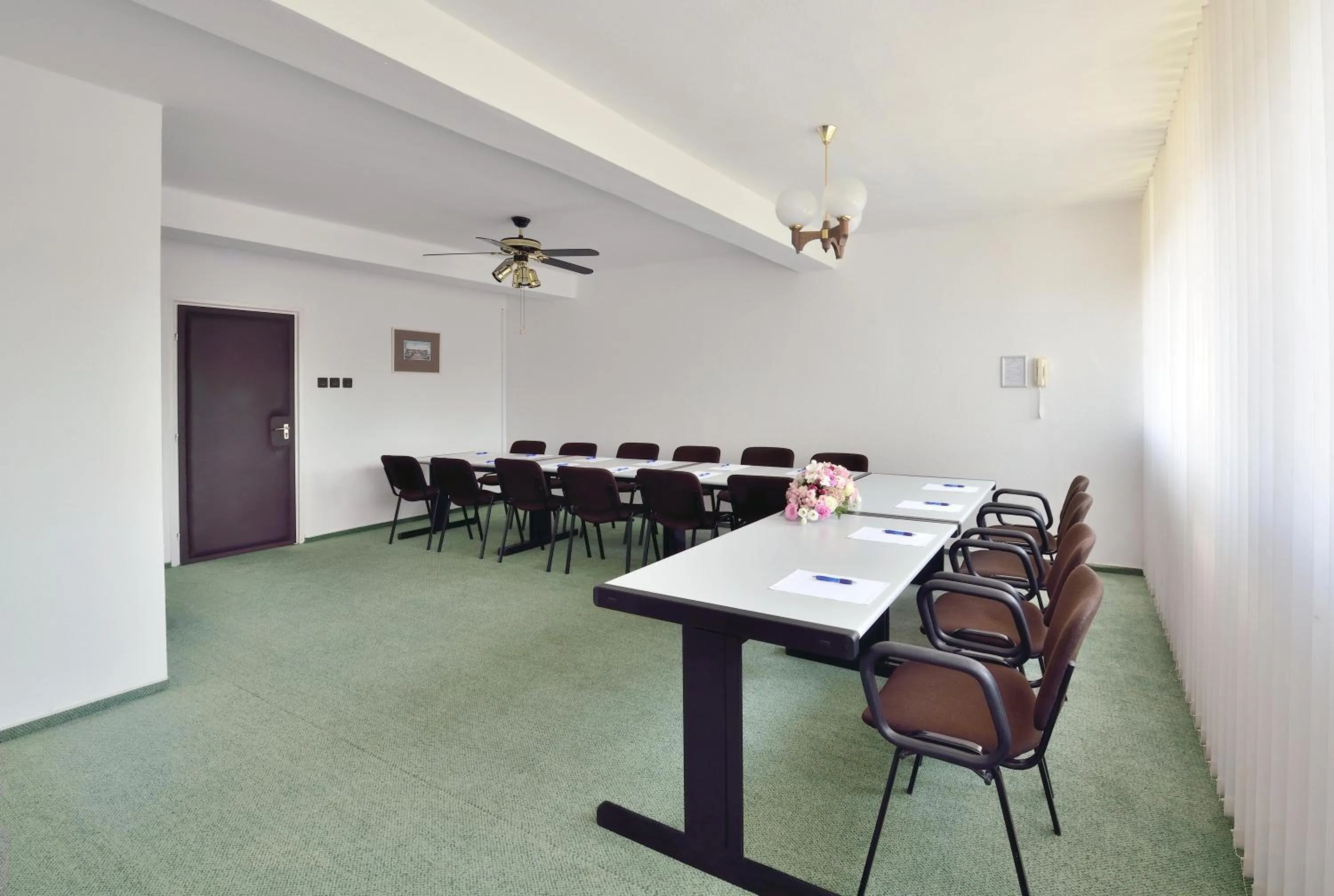 Meeting/conference room in Danubius Hotel Marina