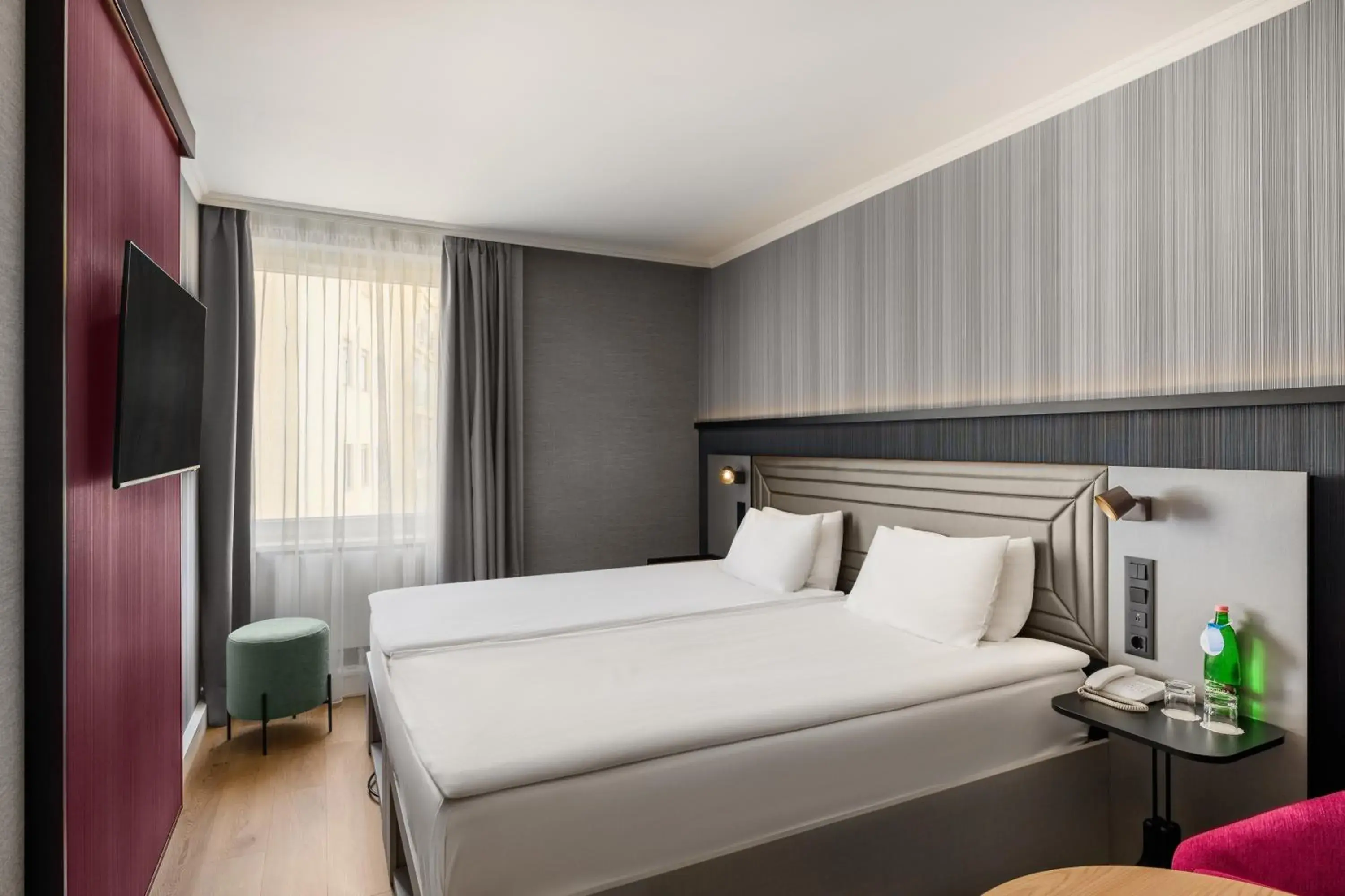 Superior Twin Room in Danubius Hotel Erzsébet City Center Superior Twin Room in Danubius Hotel Erzsébet City Center