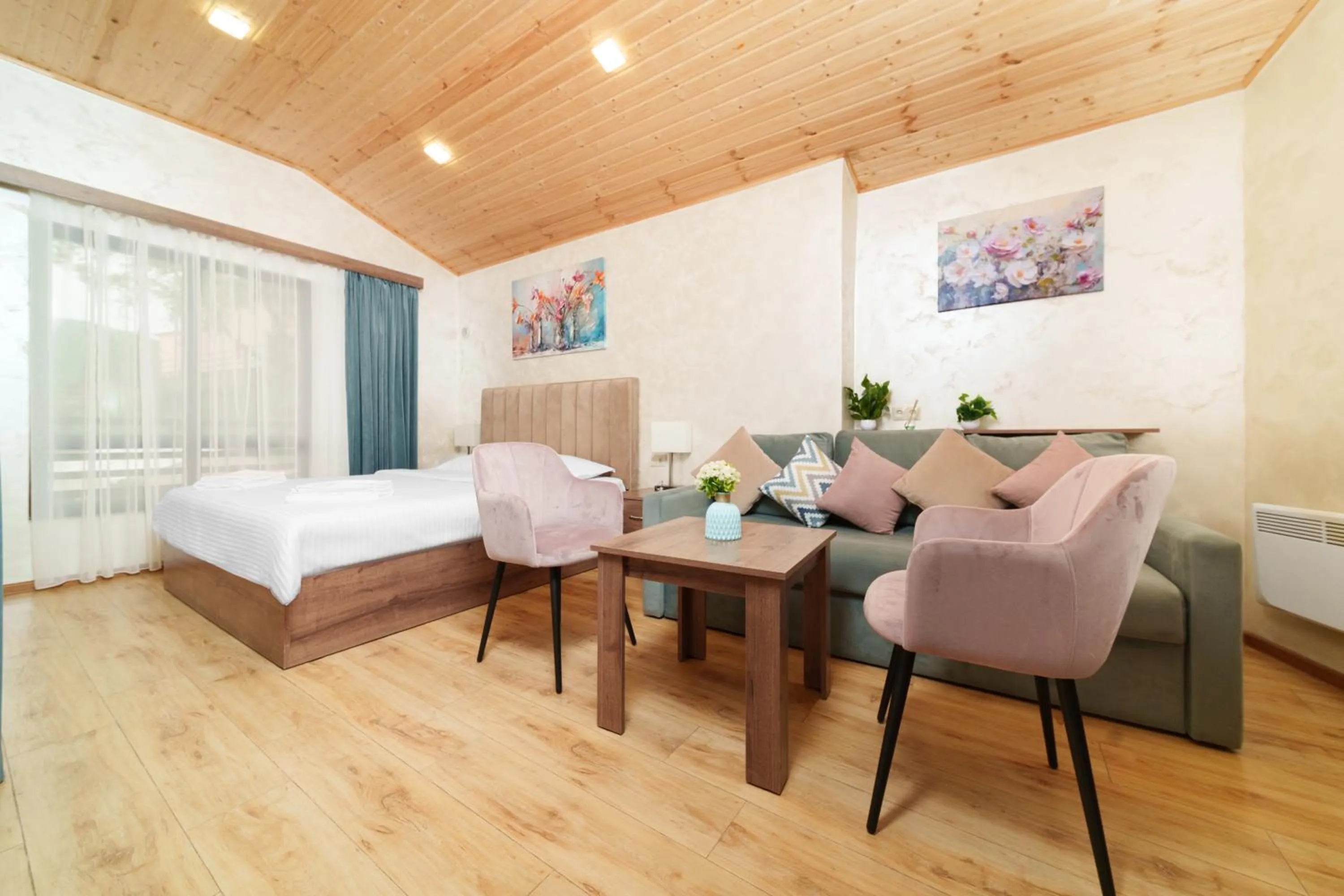 Photo of the whole room, Bed in DiliVita Rest House