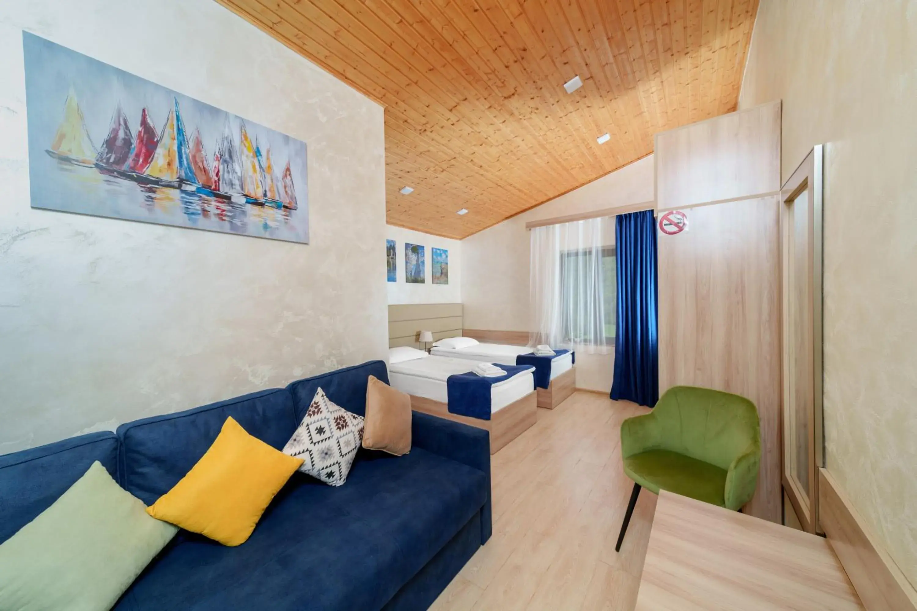 Twin Room - single occupancy in DiliVita Rest House Twin Room - single occupancy in DiliVita Rest House