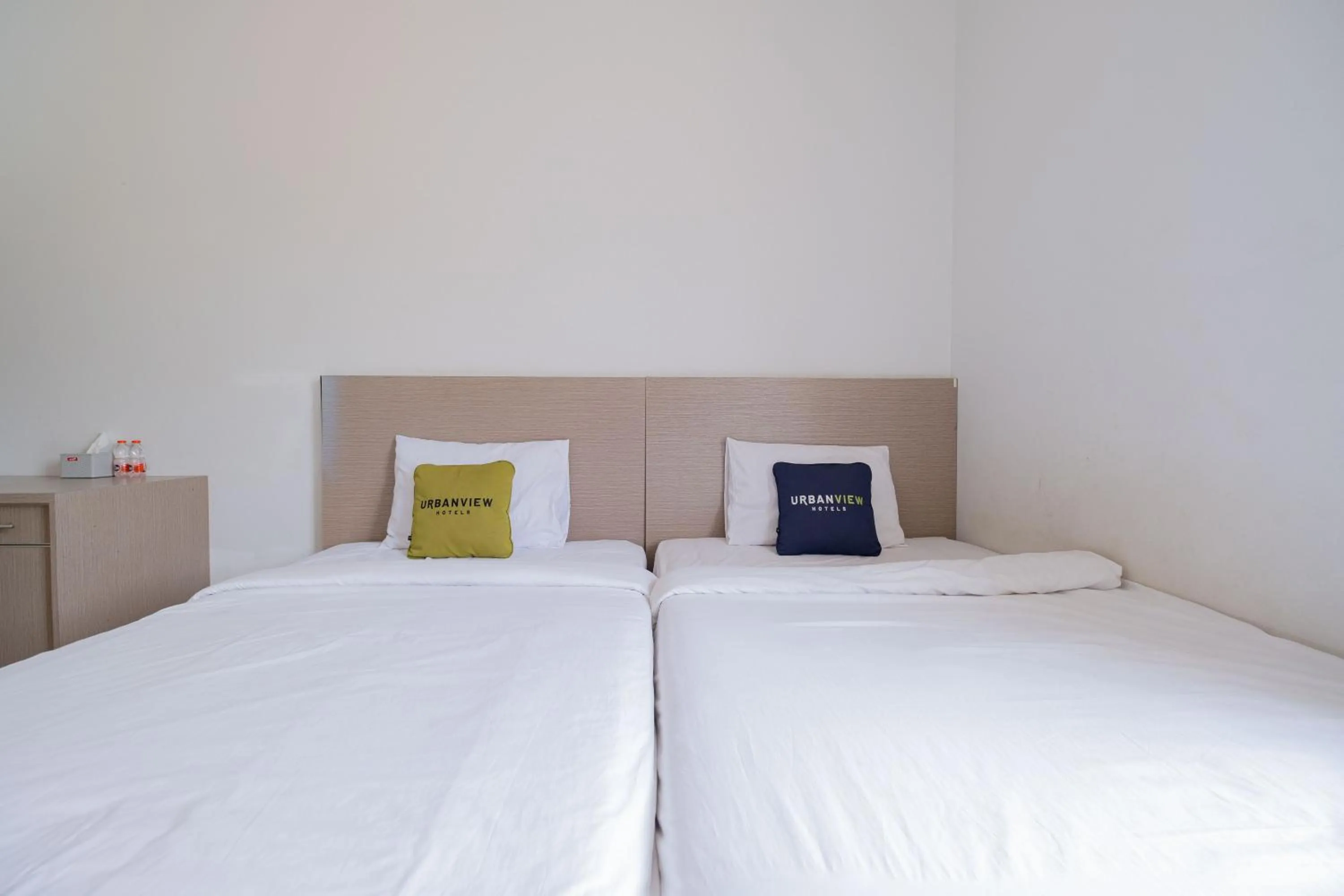 Bed in Urbanview Hotel Stariez Karawaci Tangerang by RedDoorz