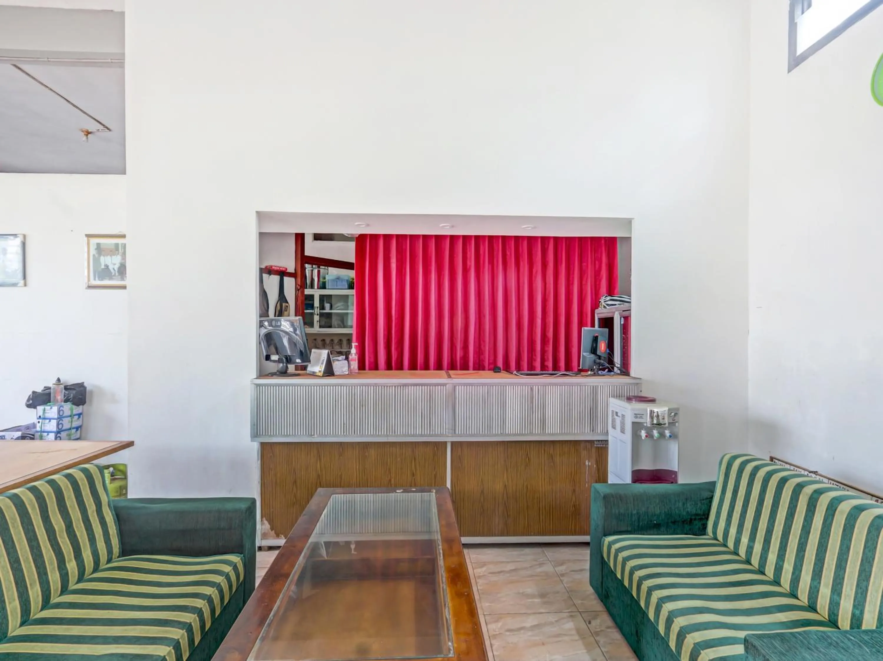 Lobby or reception in OYO 90517 Homestay Wonosobo Asri