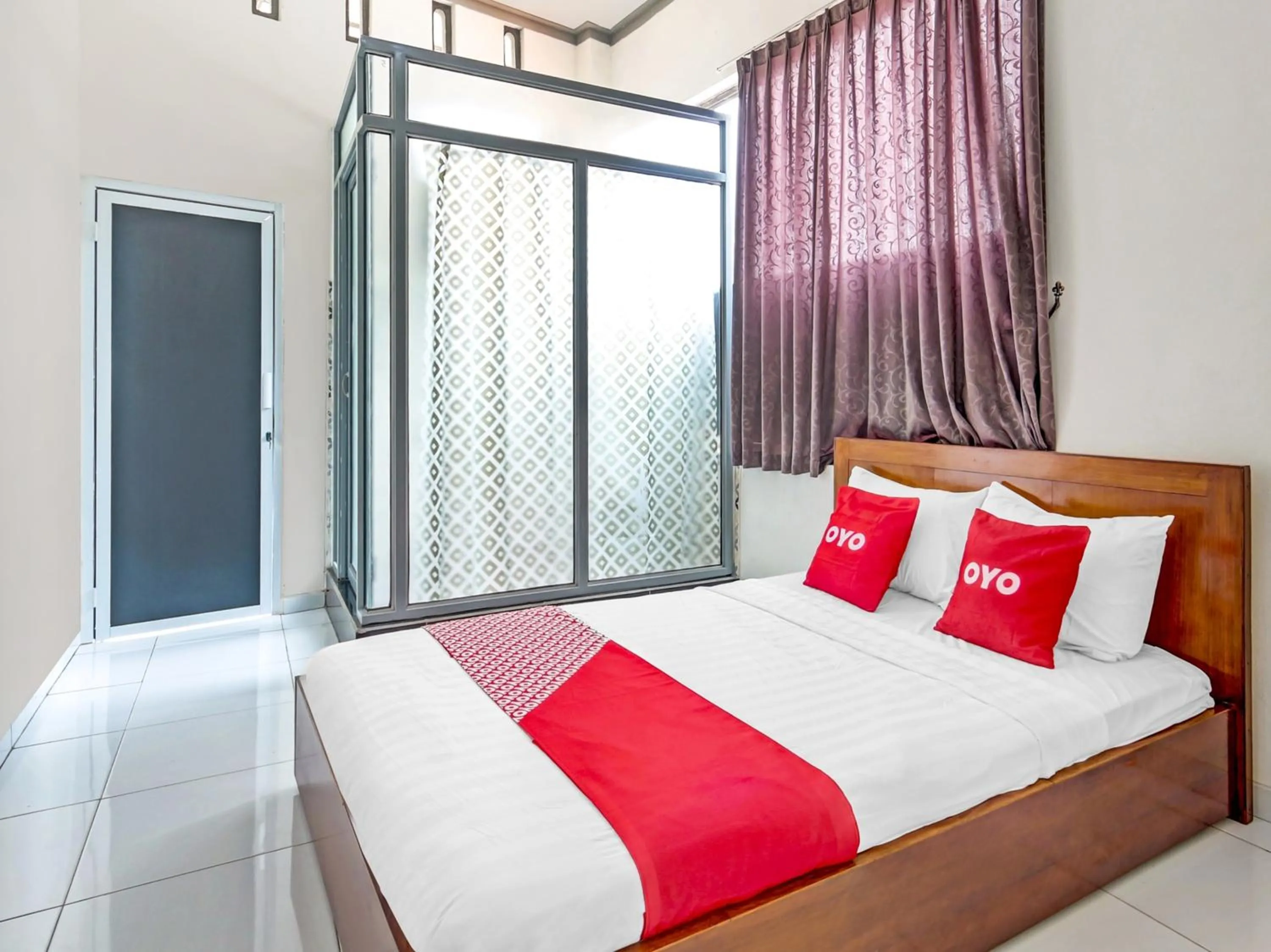 Bedroom, Bed in OYO 90517 Homestay Wonosobo Asri