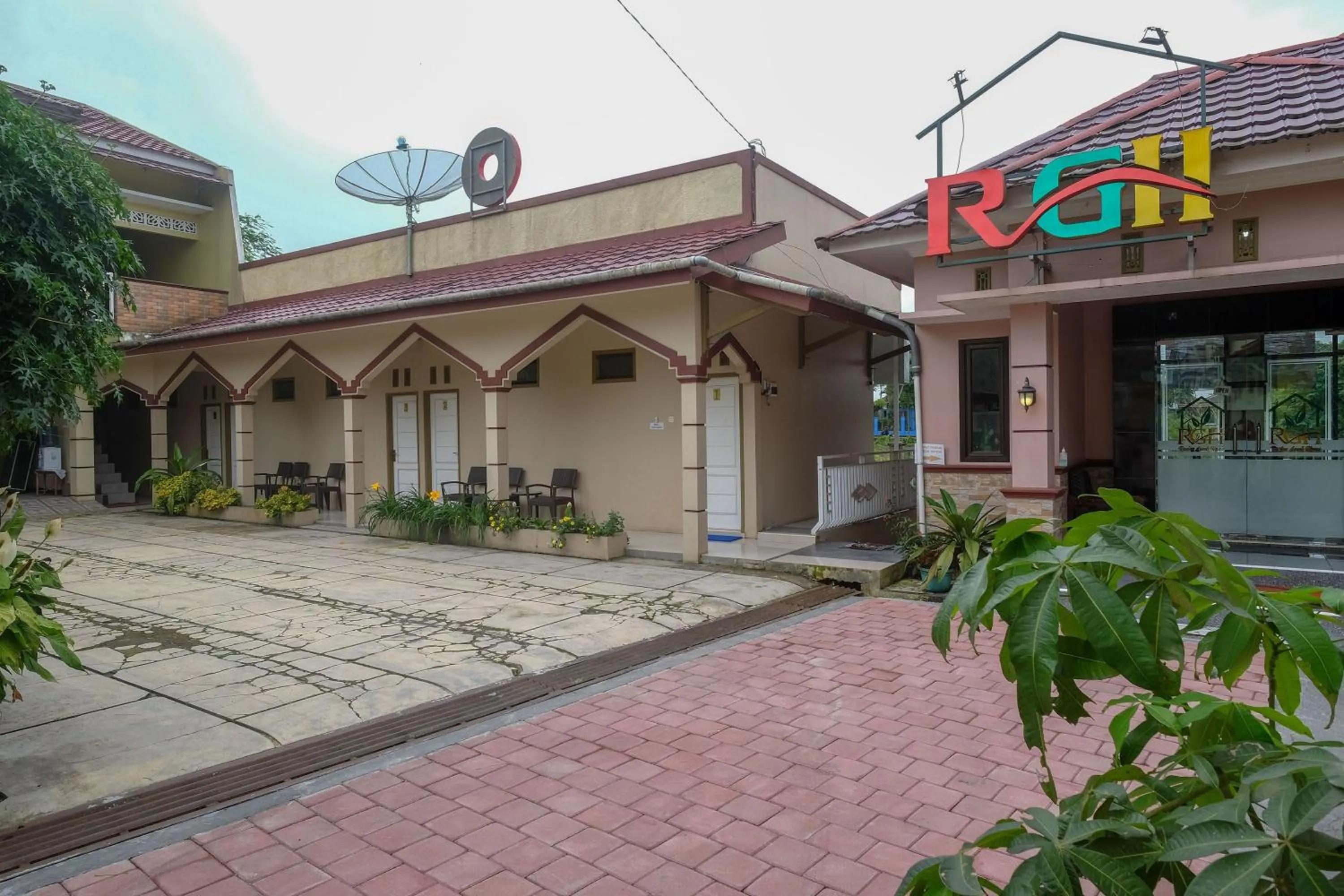 Property building in RedDoorz Syariah near Taman Rekreasi Kalianget Wonosobo