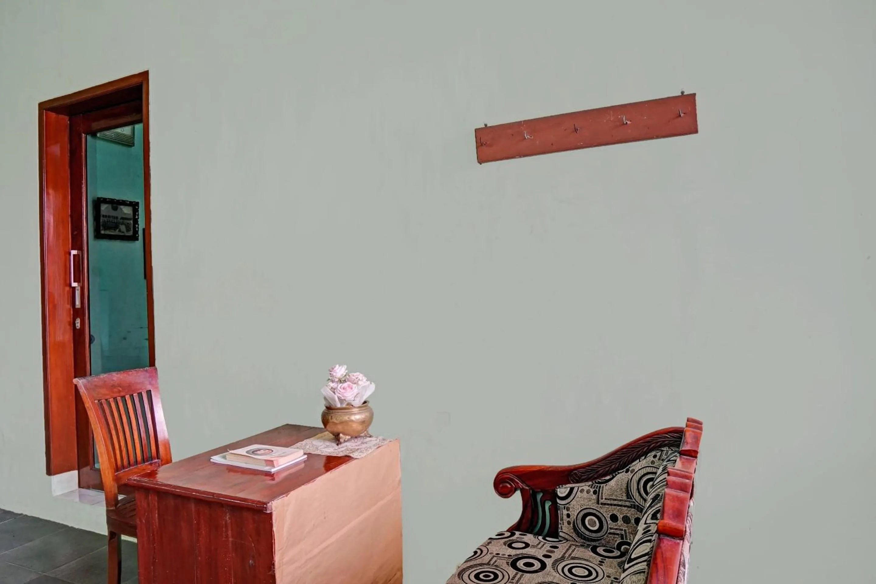 Lobby or reception in OYO 90537 De Wisma Emas