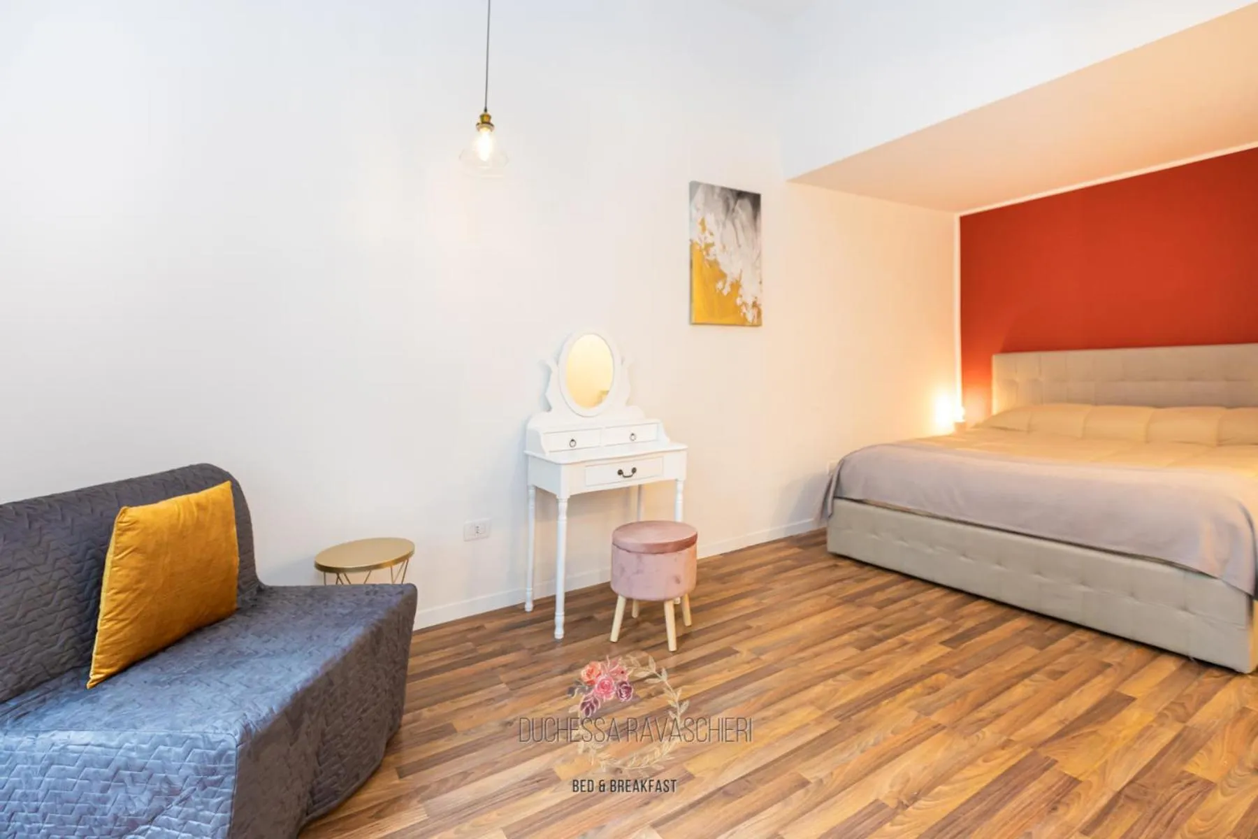 Bed in Duchessa Ravaschieri bed and breakfast