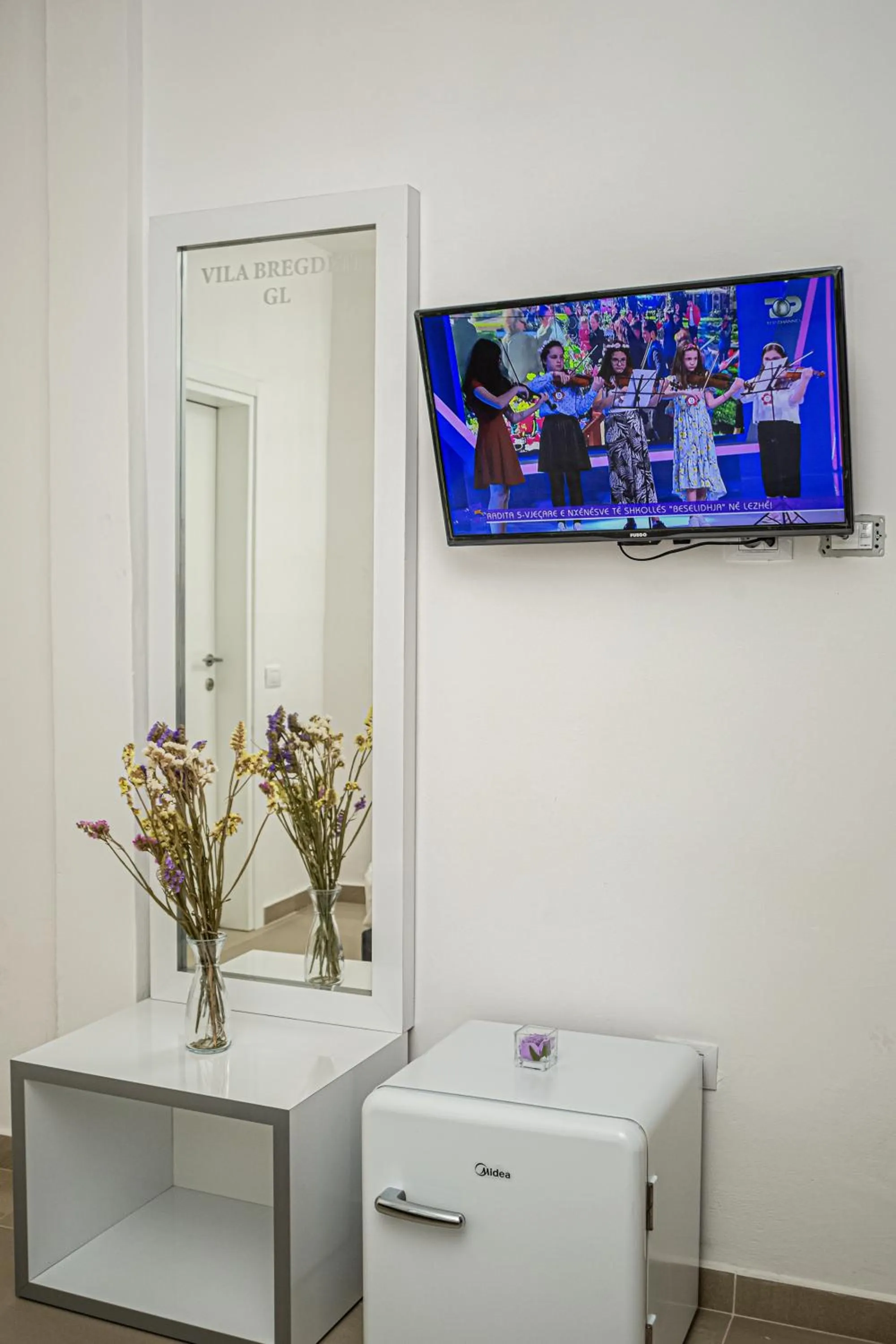 TV and multimedia in Hotel SUNSET GL