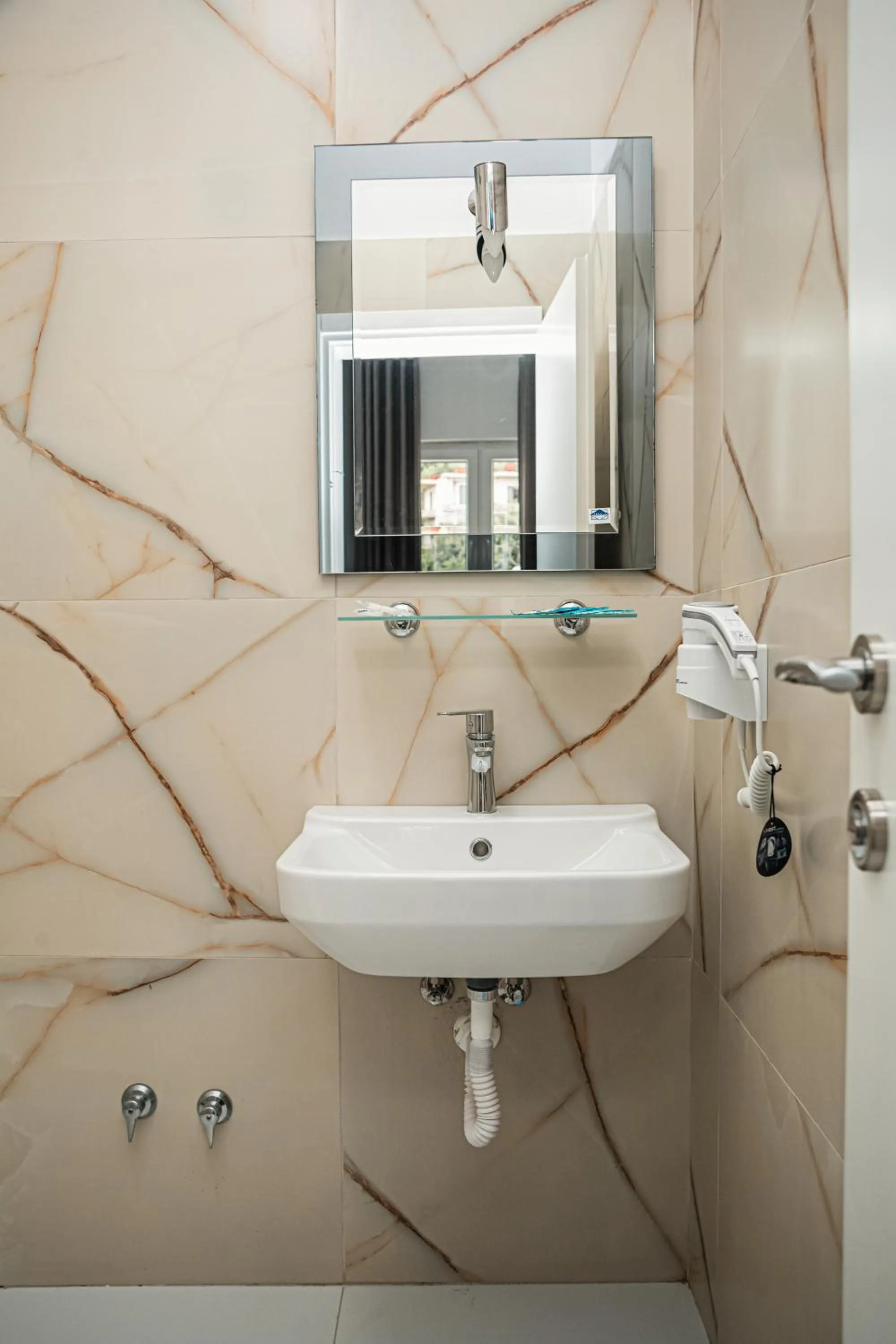 Bathroom in Hotel SUNSET GL