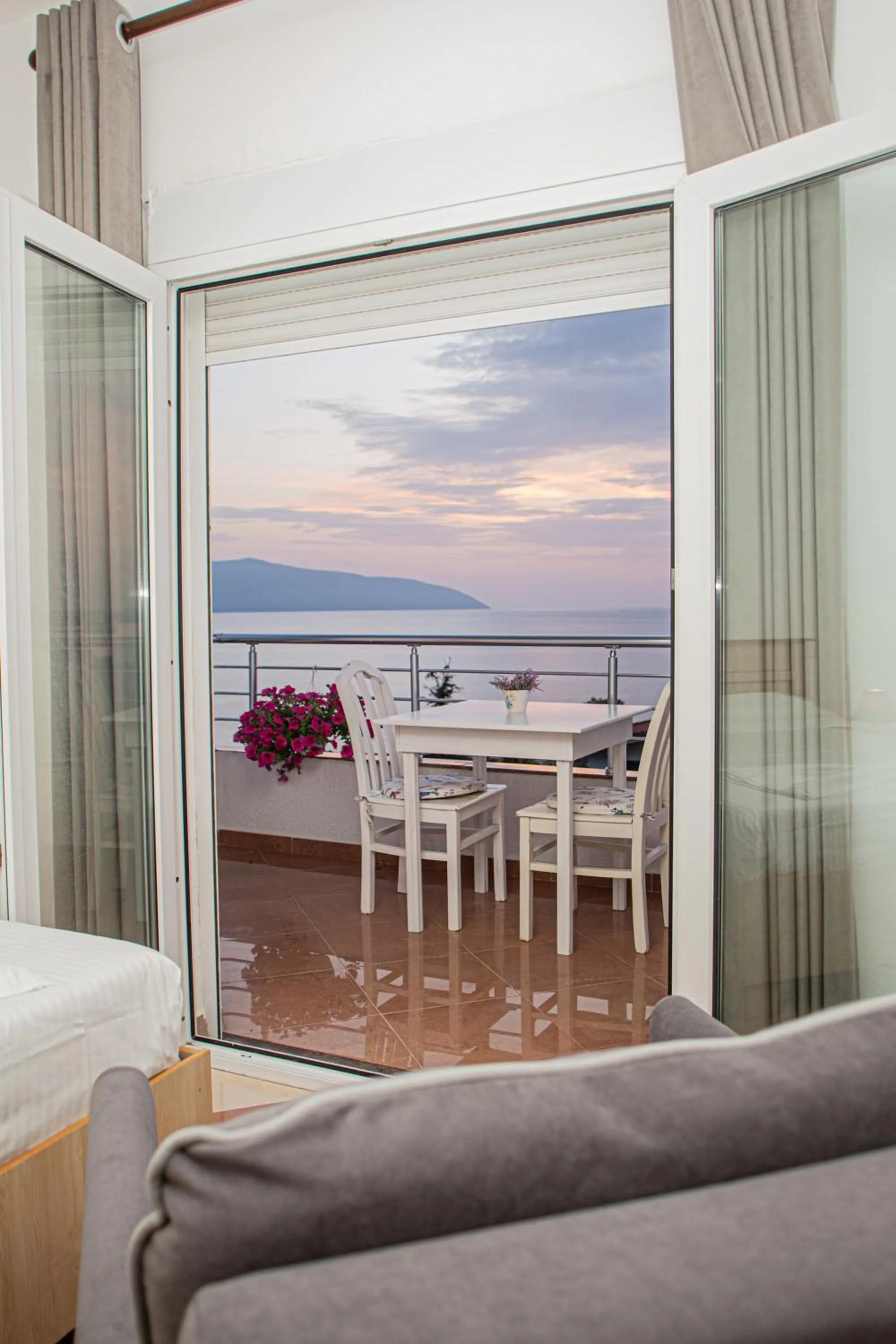 Sea view in Hotel SUNSET GL